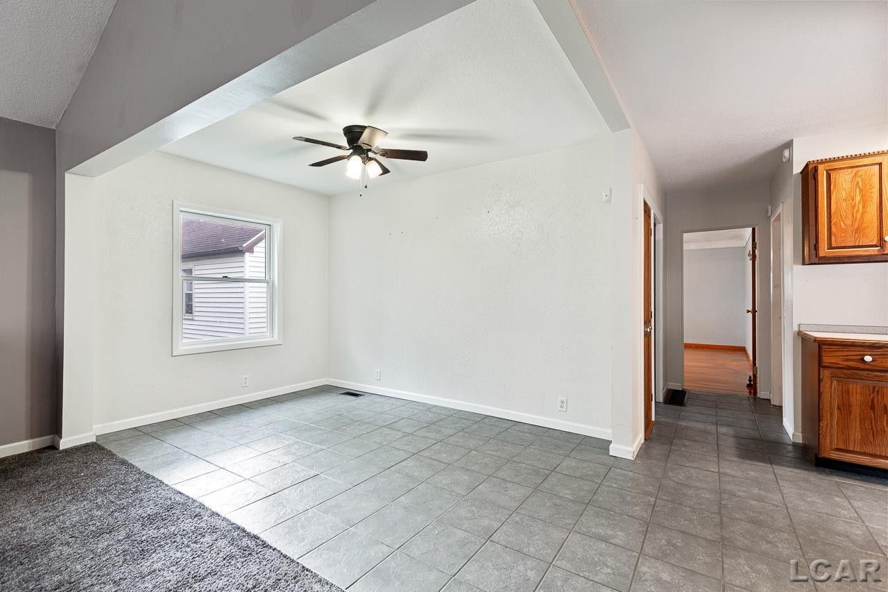 221 Russell, Blissfield, MI 49228 — Photo 15