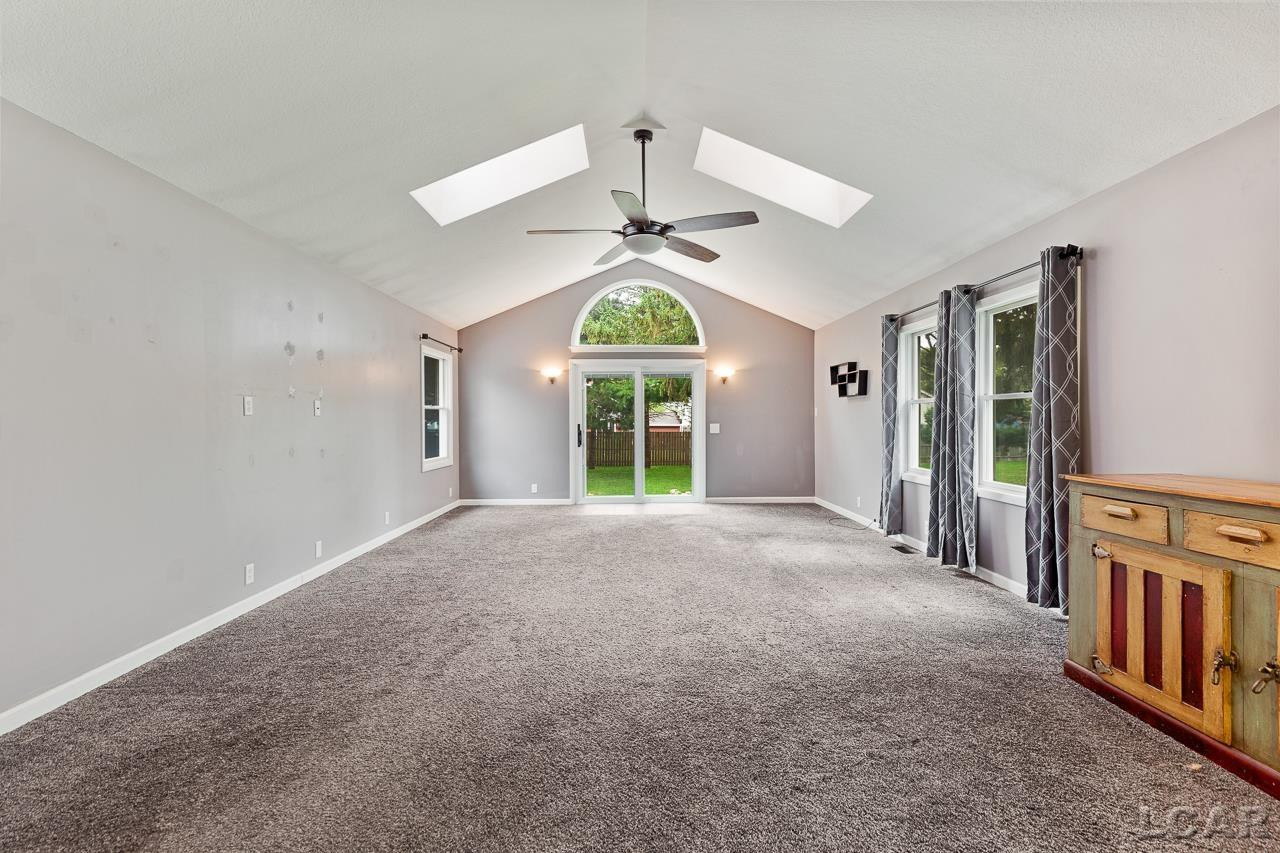 221 Russell, Blissfield, MI 49228 — Photo 17