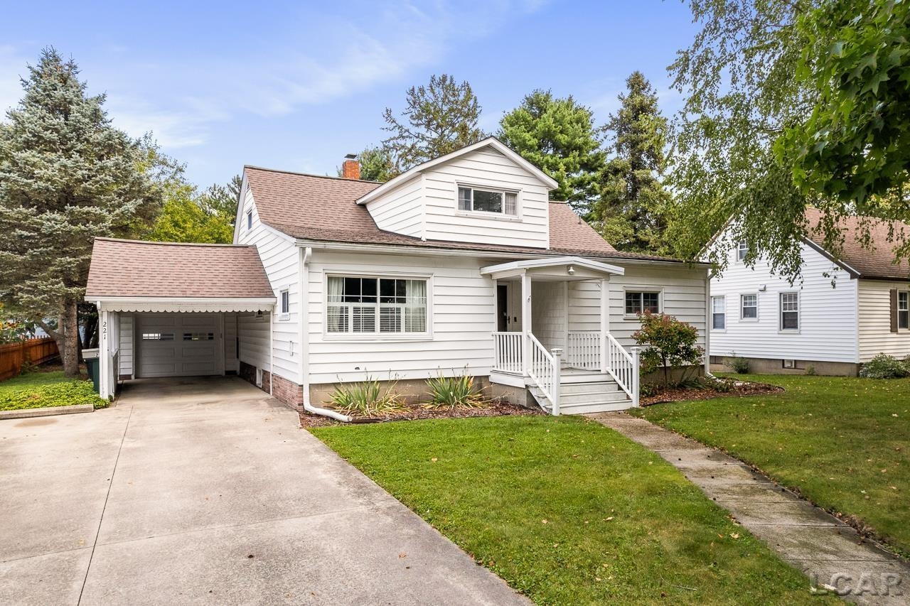 221 Russell, Blissfield, MI 49228 — Photo 35