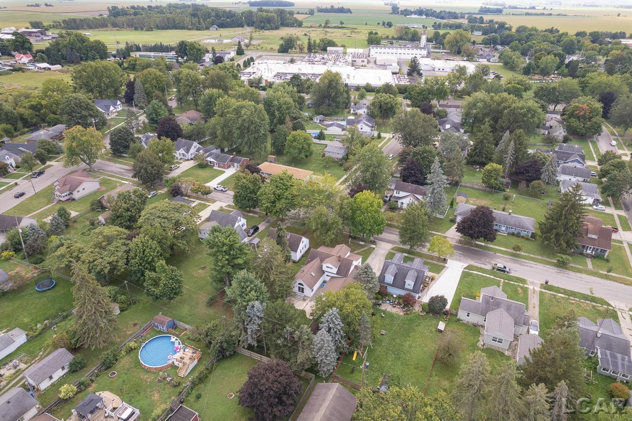221 Russell, Blissfield, MI 49228 — Photo 40