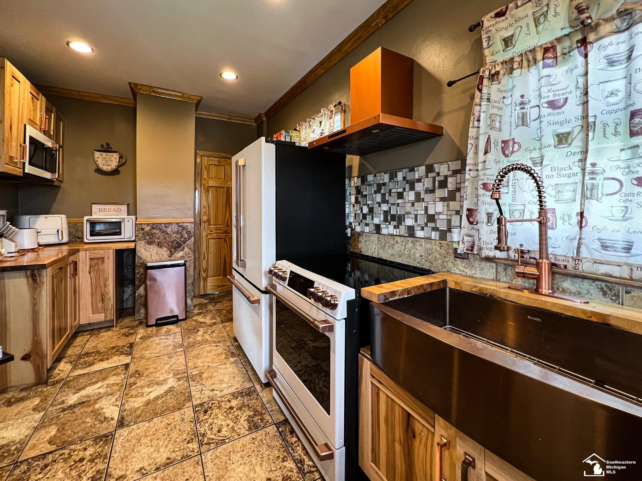 6361 Lafayette, Detroit, MI 48209 — Photo 10