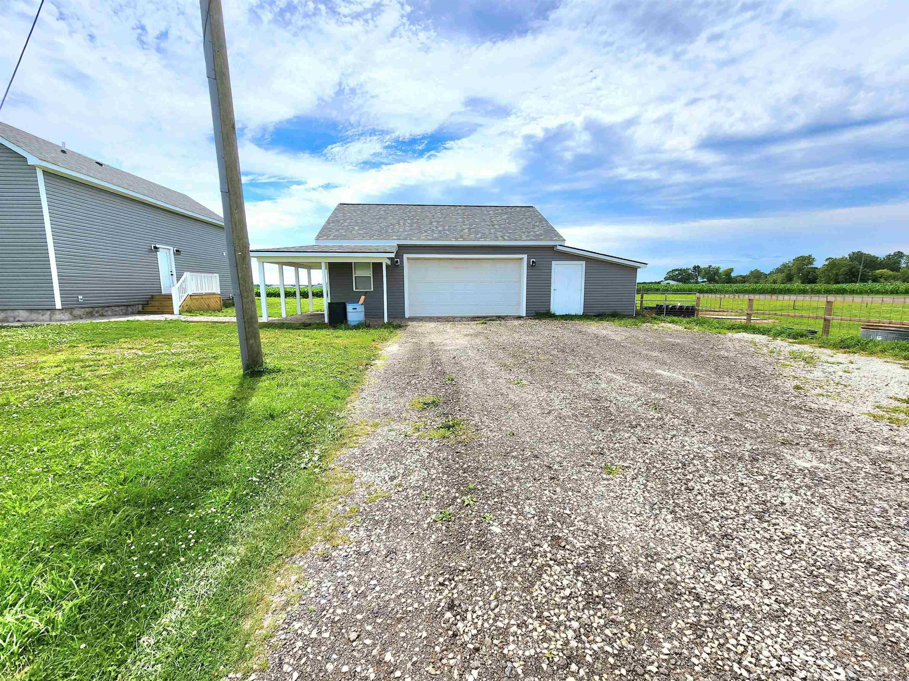 9337 Hoffman, Maybee, MI — Photo 12