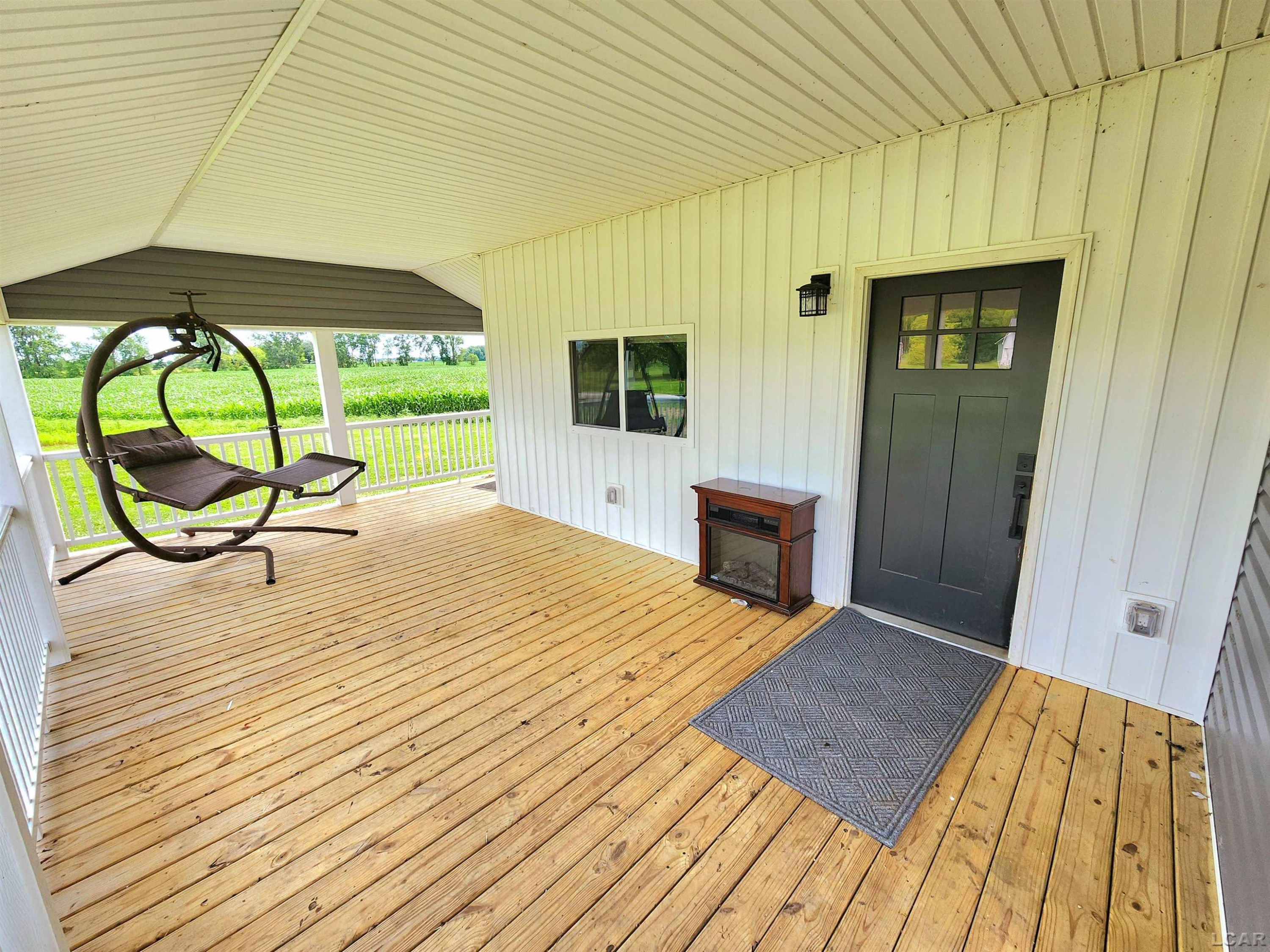 9337 Hoffman, Maybee, MI — Photo 17