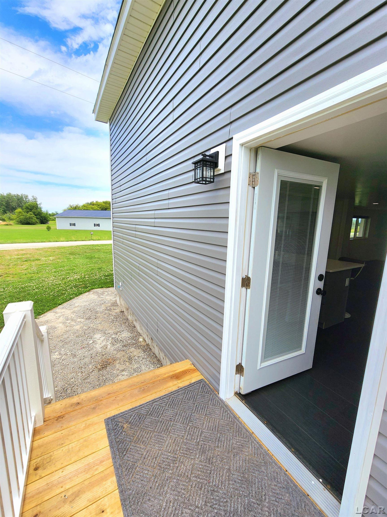 9337 Hoffman, Maybee, MI — Photo 19