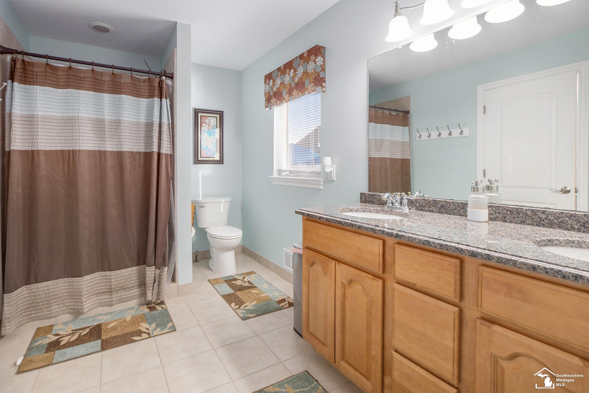 12333 Matthews, Carleton, MI 48117 — Photo 12