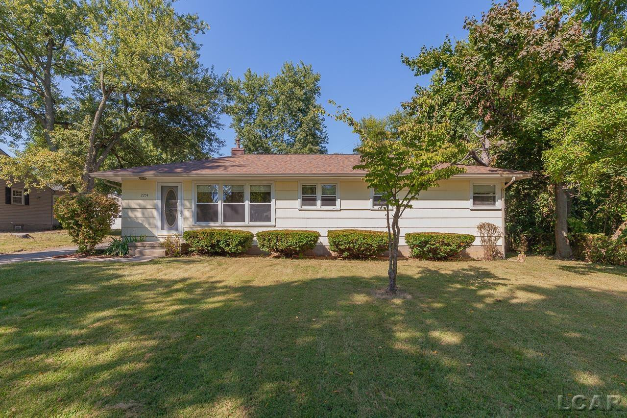 2254 Burns, Ypsilanti, MI 48197 — front exterior