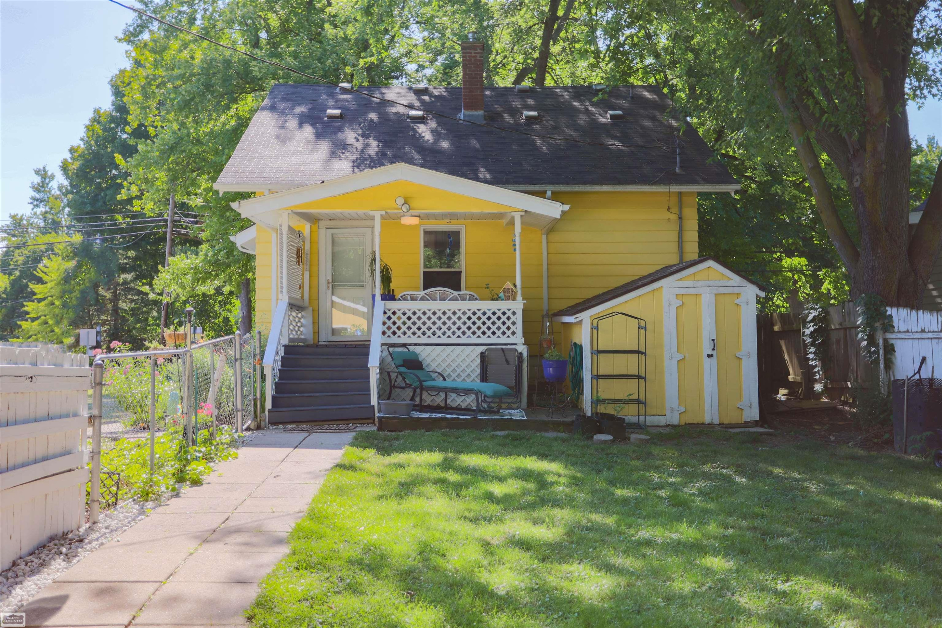 410 N Main Street, Almont, MI 48003 — Photo 6