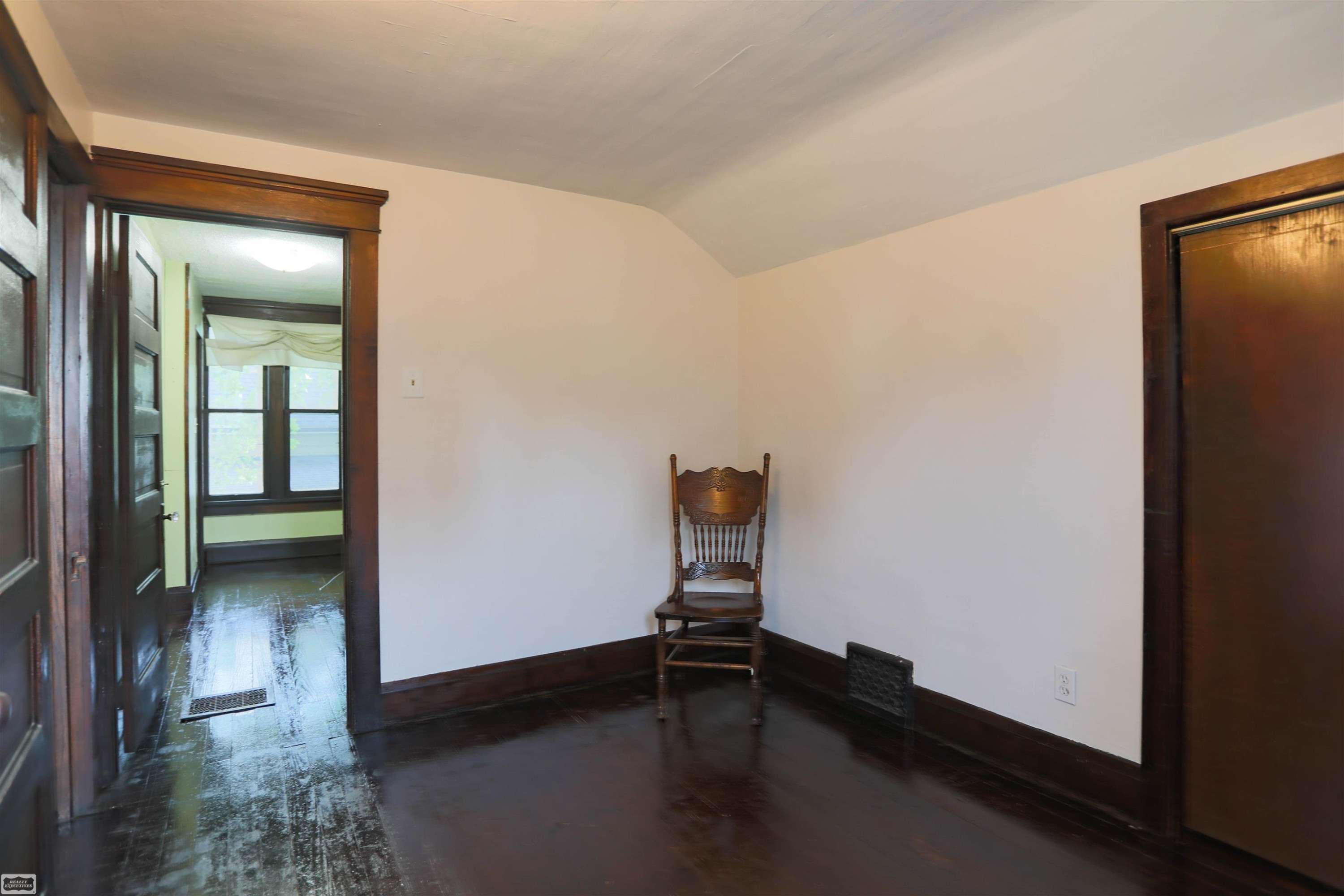 410 N Main Street, Almont, MI 48003 — Photo 22