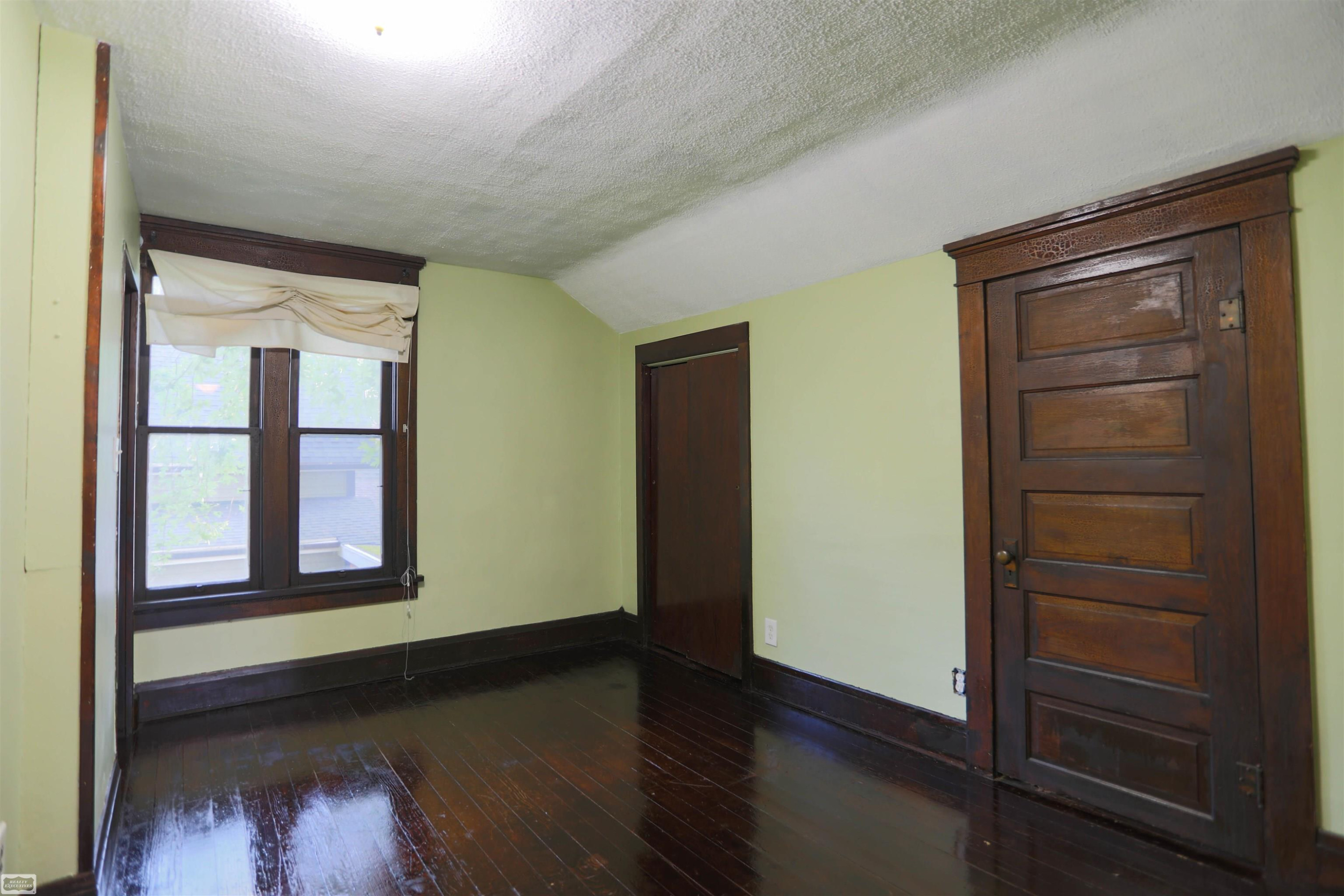 410 N Main Street, Almont, MI 48003 — Photo 26