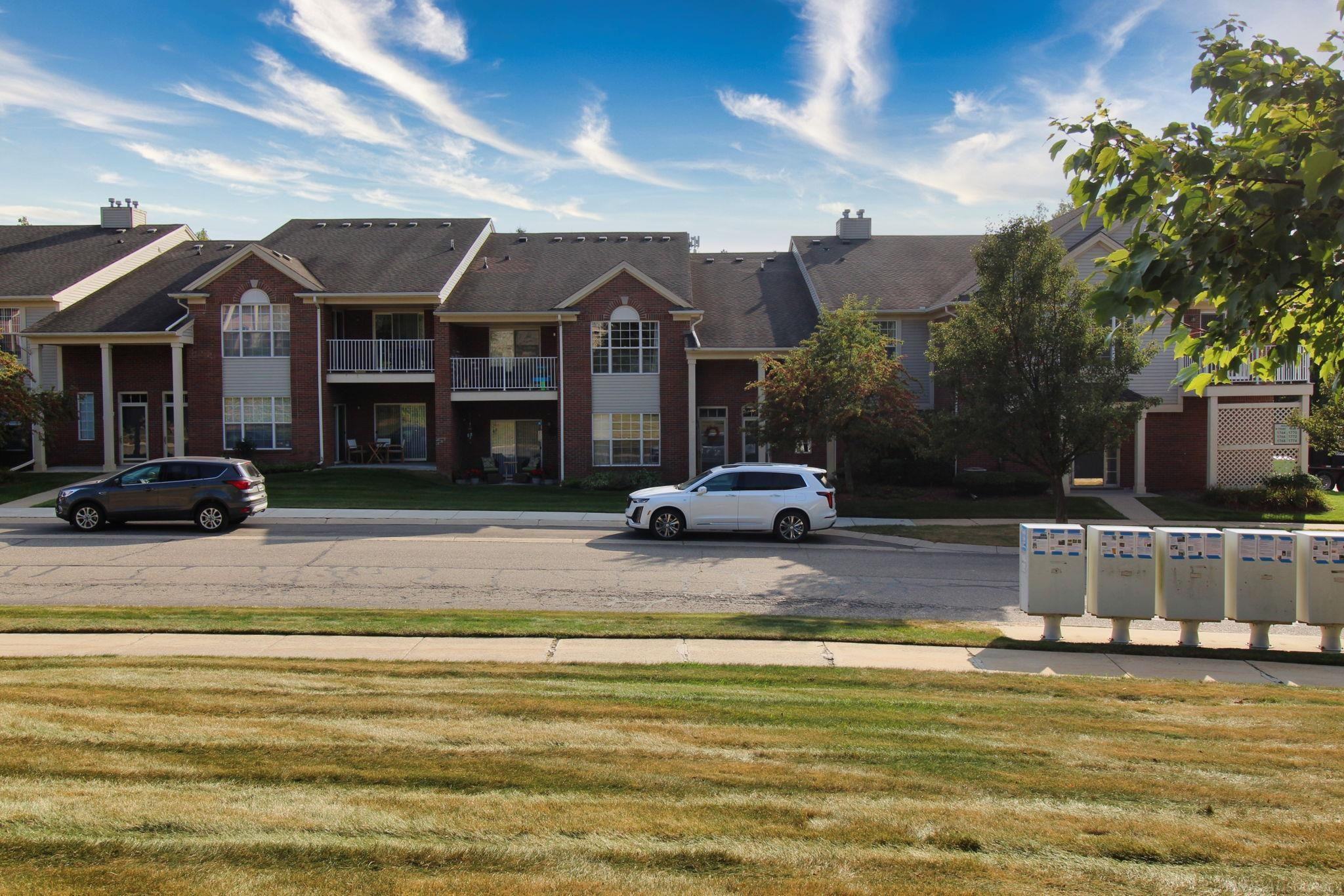 1766 Flagstone Circle, Rochester, MI 48307 — Photo 5