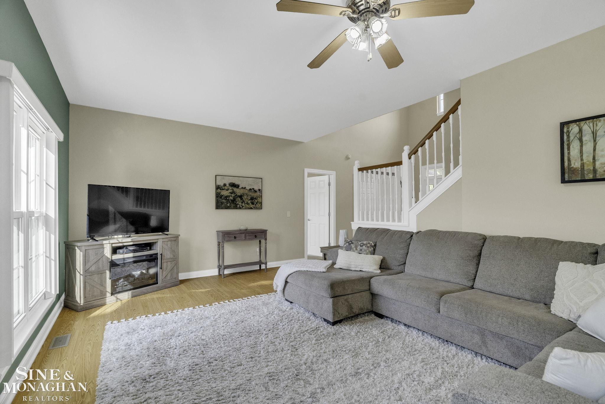 8673 Smiths Creek Road, Wales, MI — Photo 5
