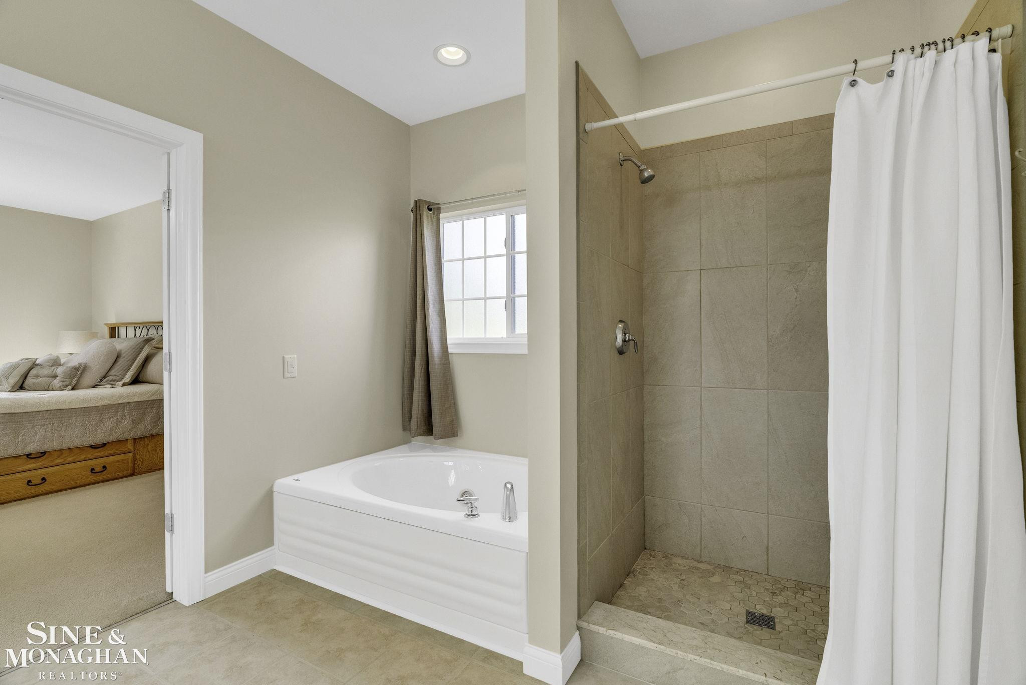 8673 Smiths Creek Road, Wales, MI — Photo 22