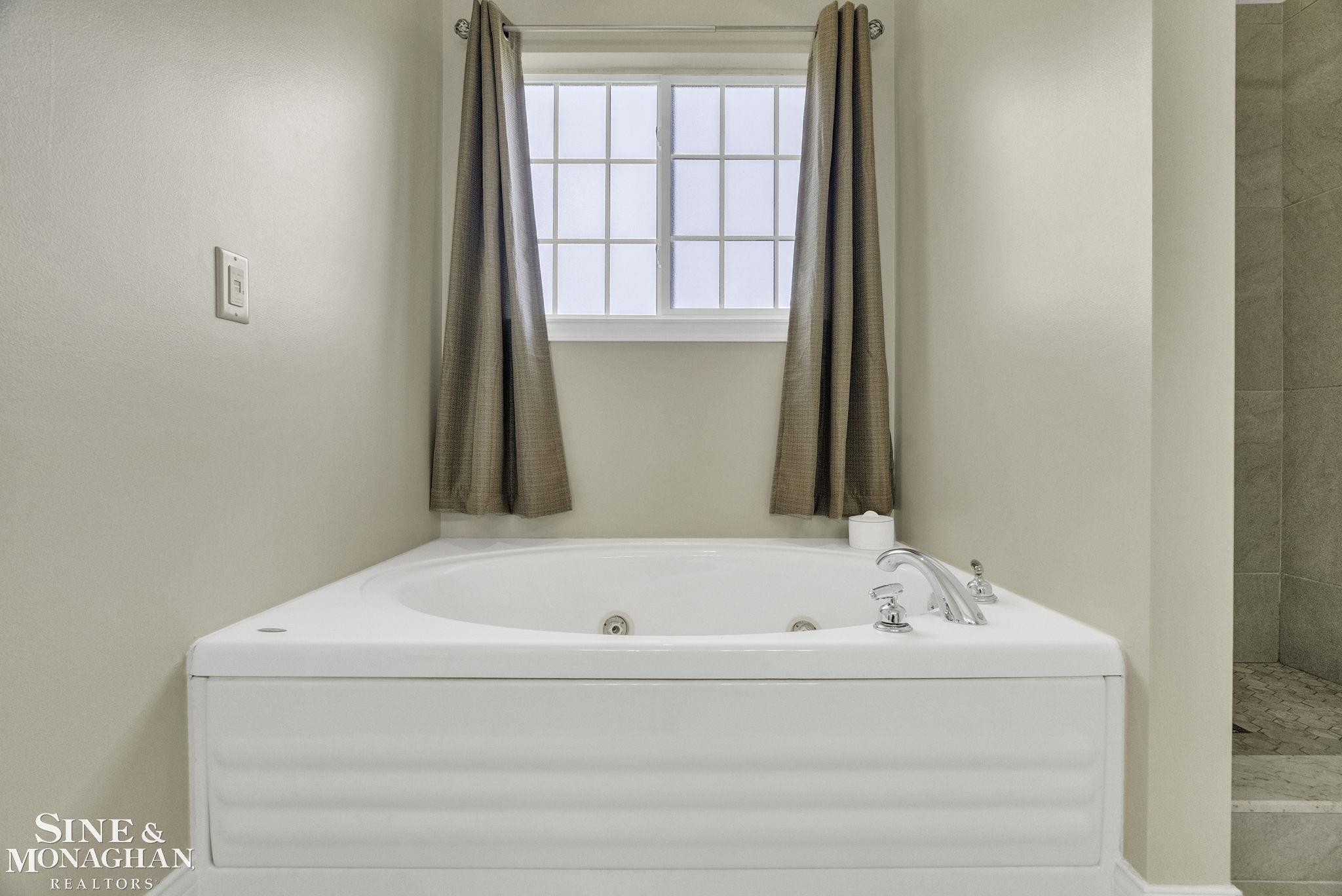 8673 Smiths Creek Road, Wales, MI — Photo 23