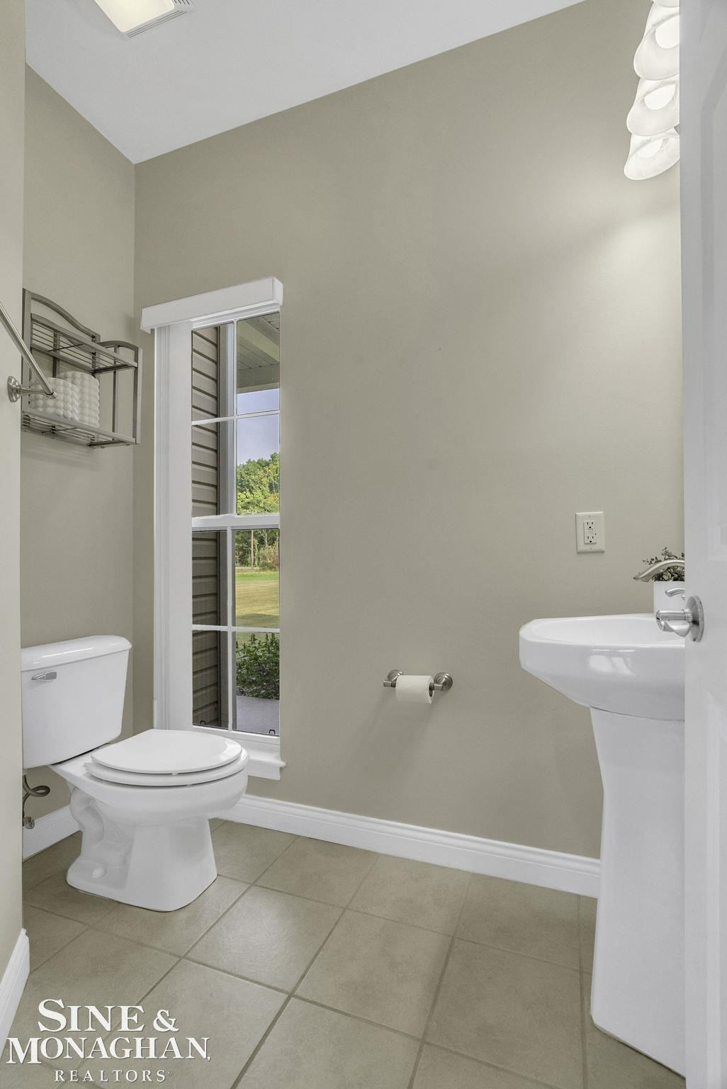 8673 Smiths Creek Road, Wales, MI — Photo 37