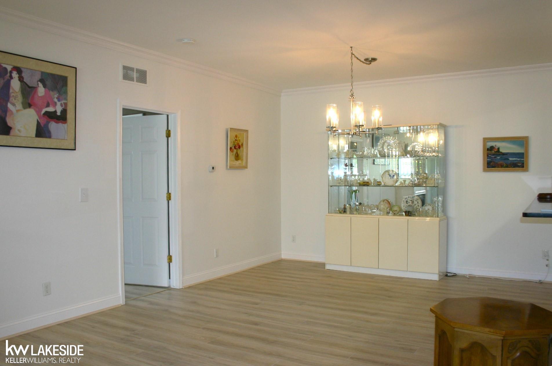 1792 Flagstone Circle, Rochester, MI 48307 — Photo 4