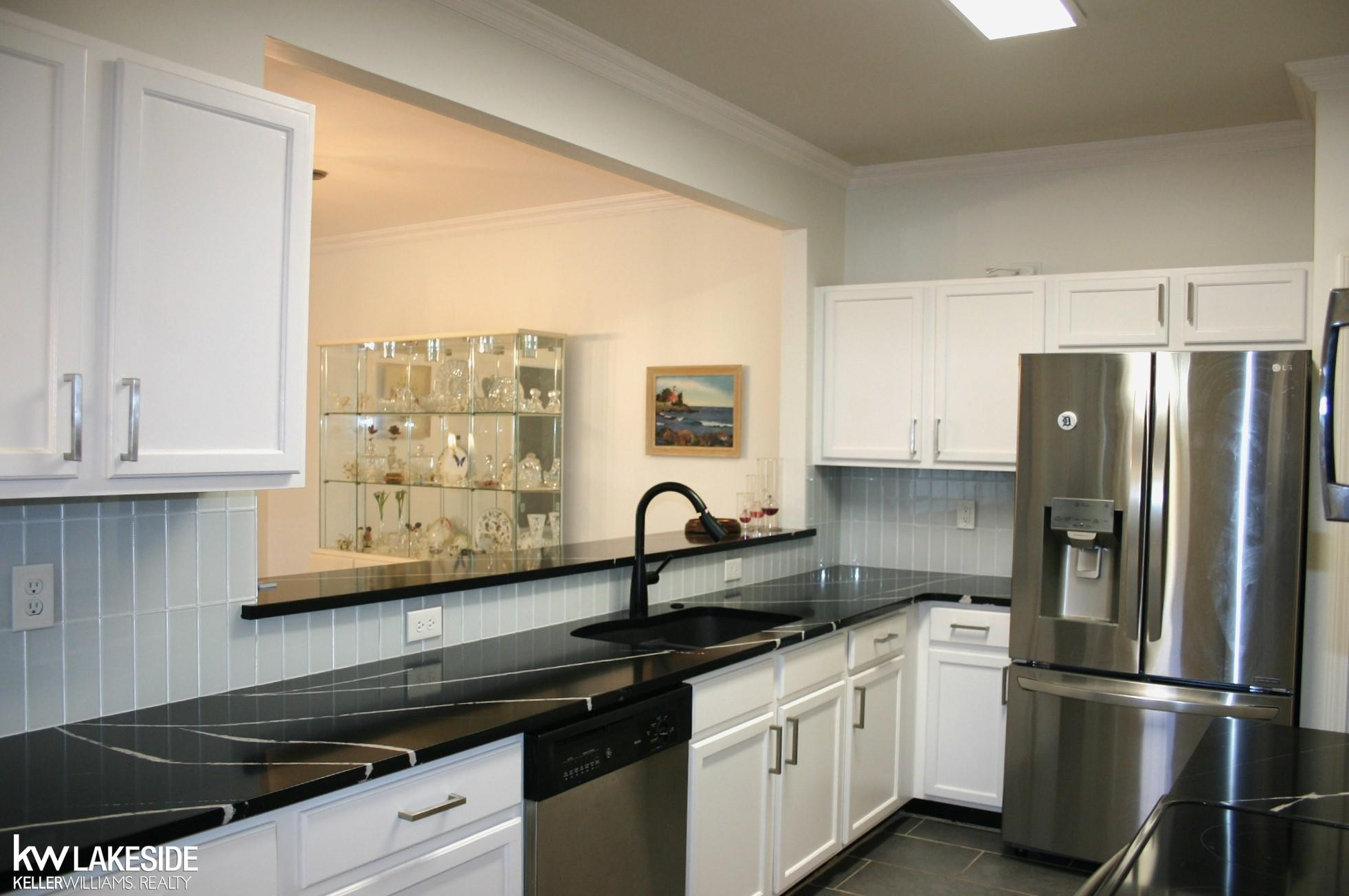 1792 Flagstone Circle, Rochester, MI 48307 — Photo 10
