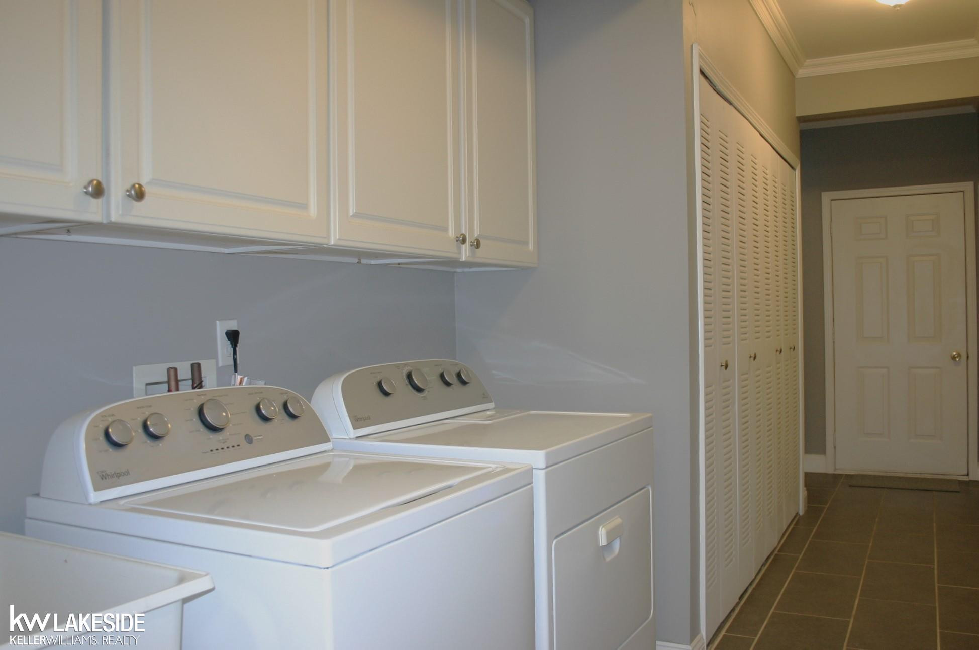 1792 Flagstone Circle, Rochester, MI 48307 — Photo 21