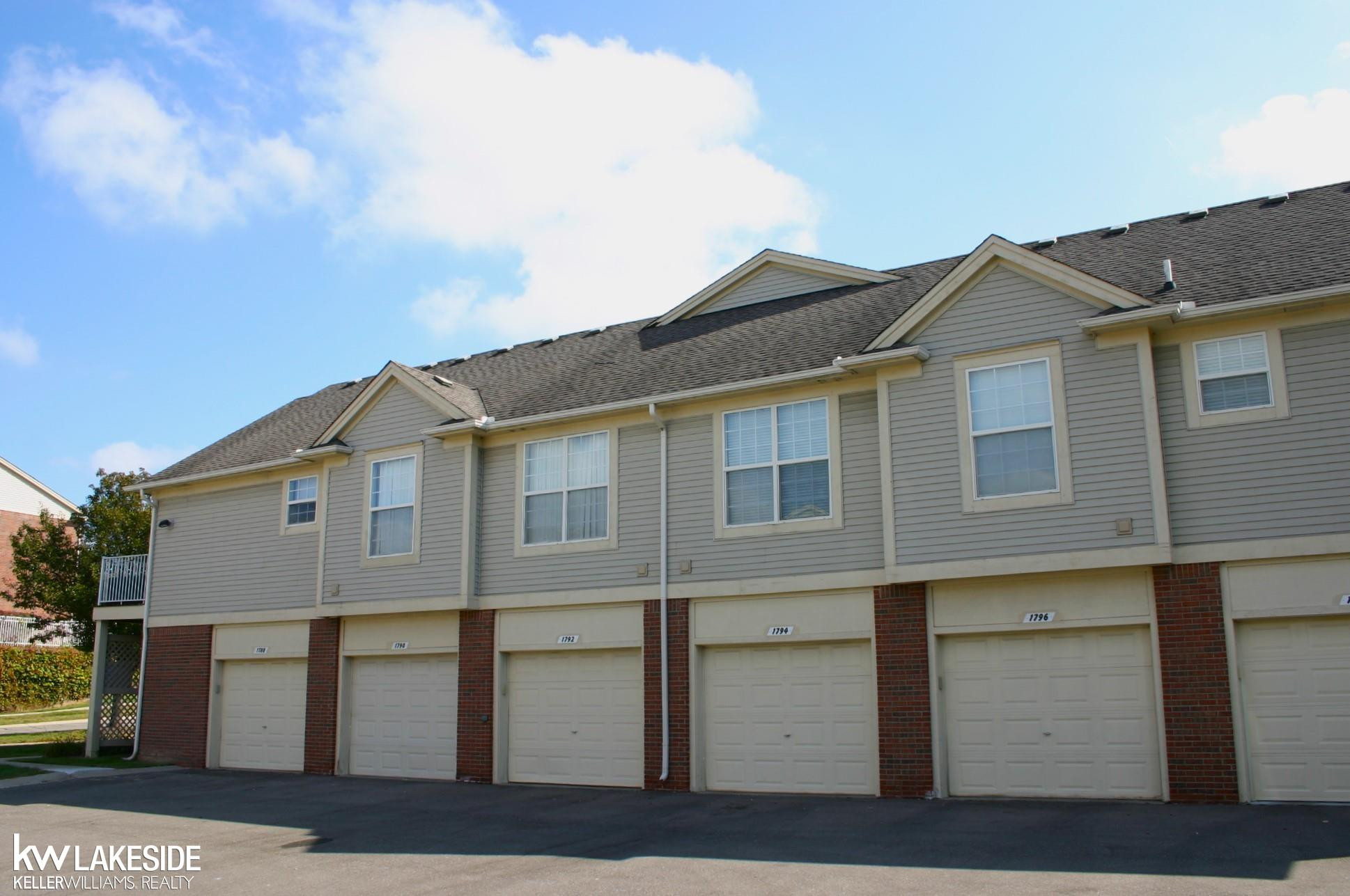 1792 Flagstone Circle, Rochester, MI 48307 — Photo 26