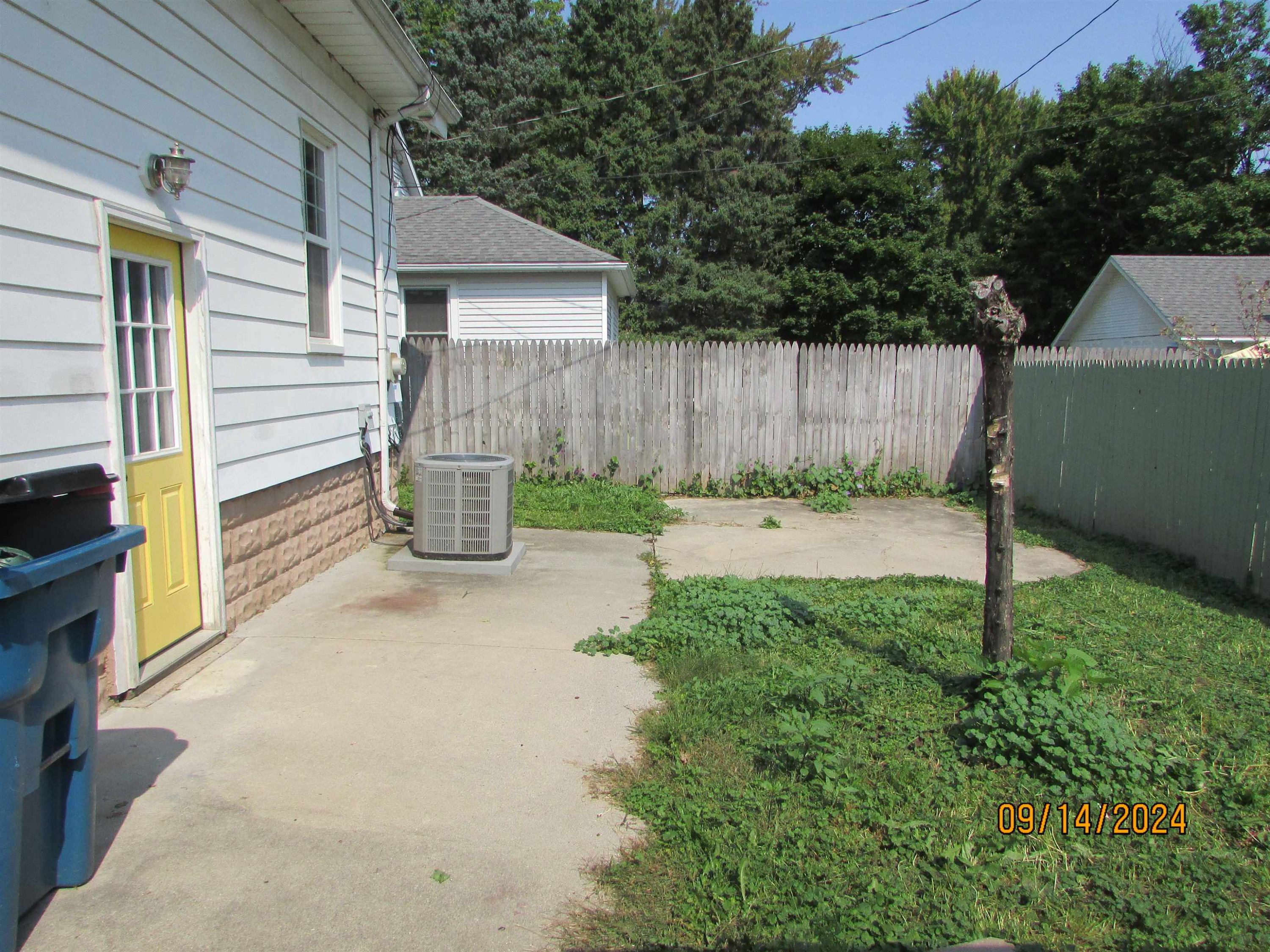 202 Michigan, Holly, MI 48442 — Photo 7