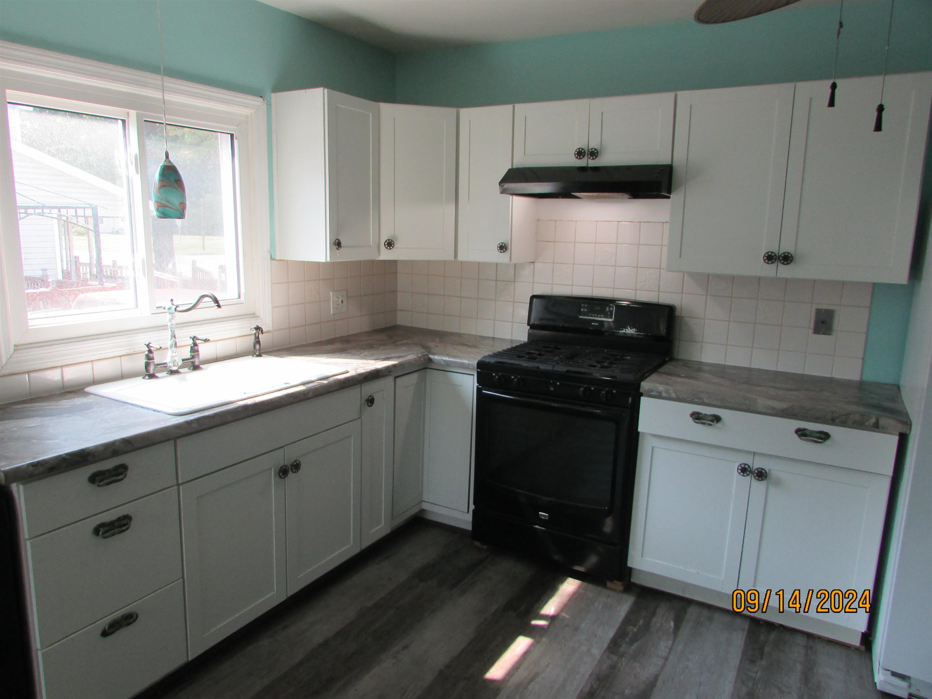 202 Michigan, Holly, MI 48442 — Photo 12