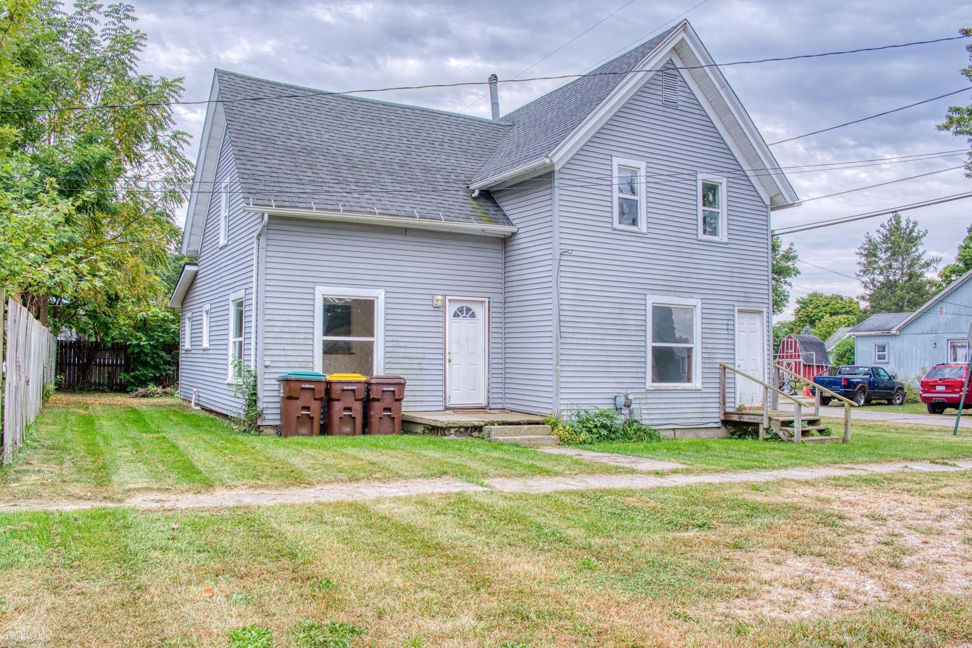 205 W Sprague, Bancroft, MI 48414 — front exterior