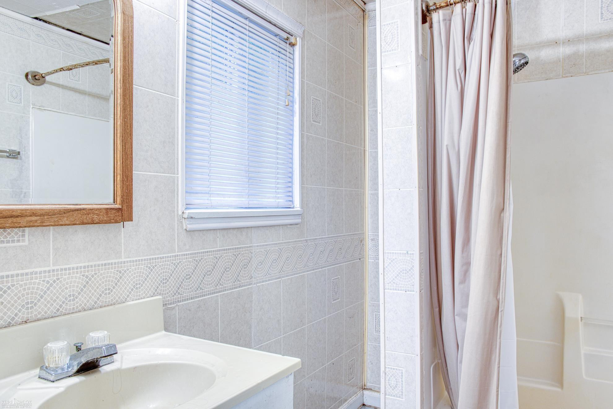 205 W Sprague, Bancroft, MI 48414 — Photo 26