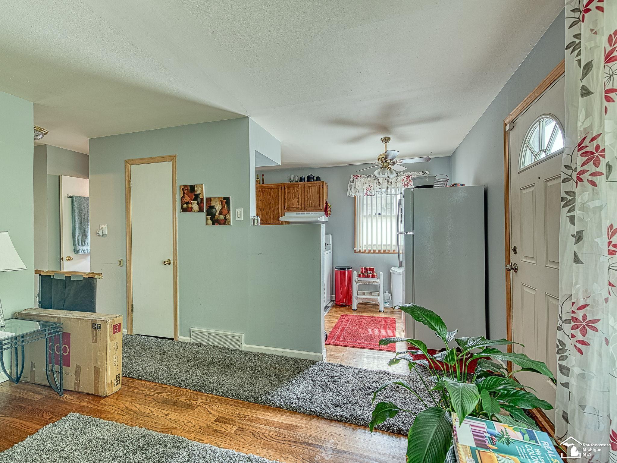 2425 Ackley, Westland, MI 48186 — Photo 10
