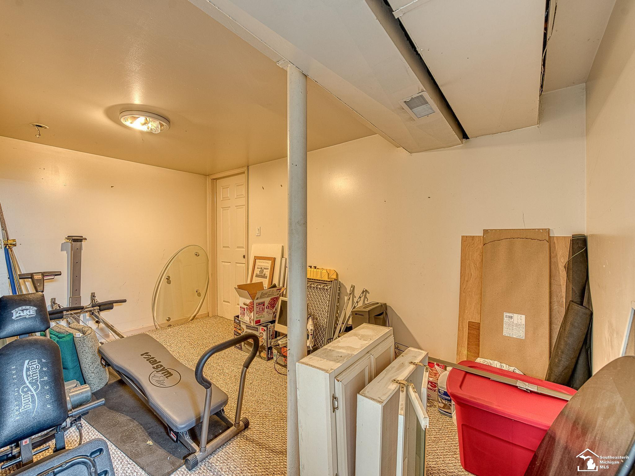 2425 Ackley, Westland, MI 48186 — Photo 15
