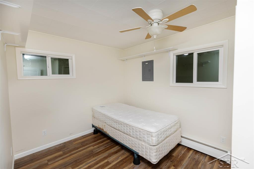 211 Cass Street, Sanford, MI 48657 — Photo 11