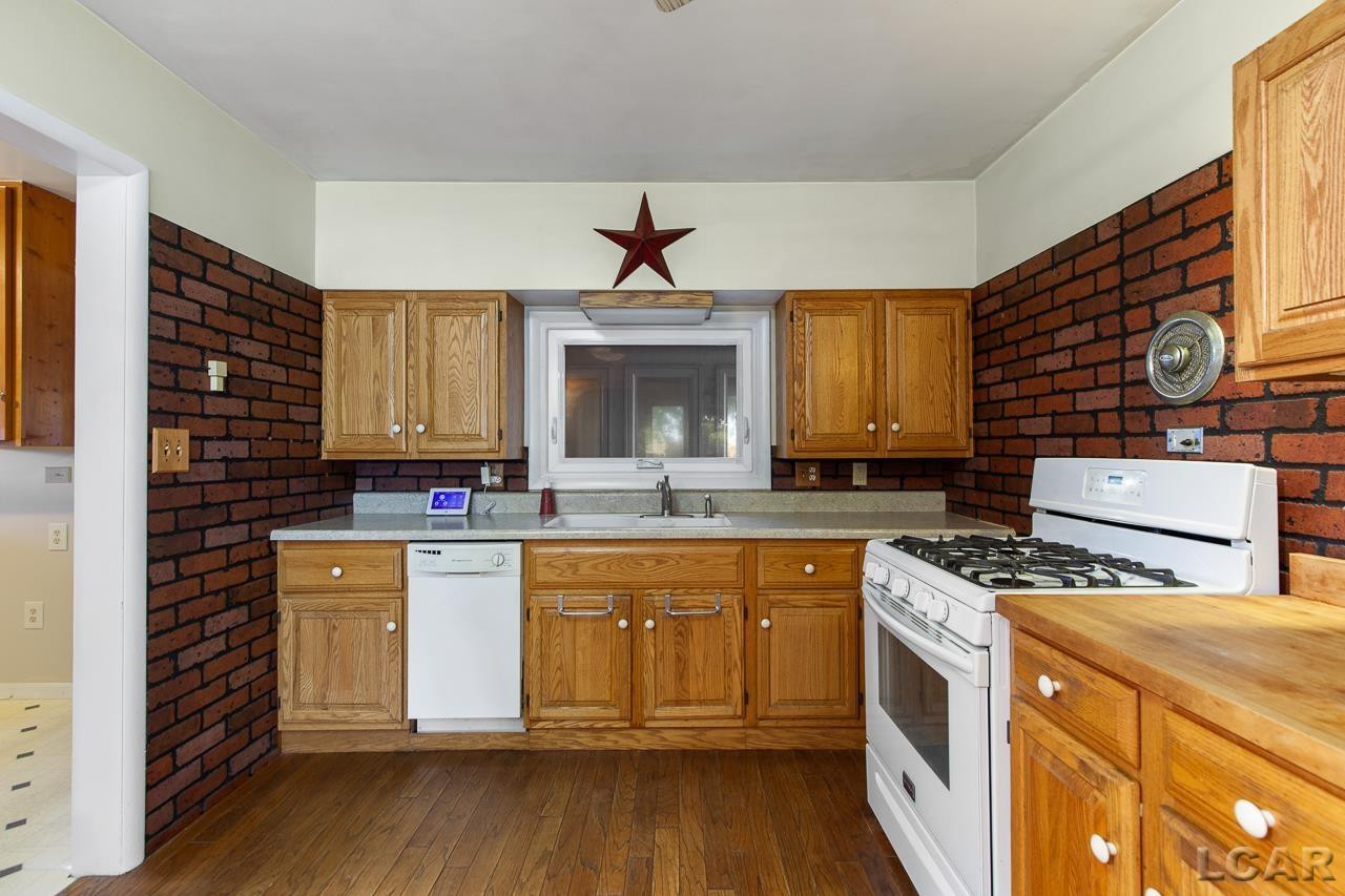 5798 Palmyra, Palmyra, MI 49268 — Photo 16