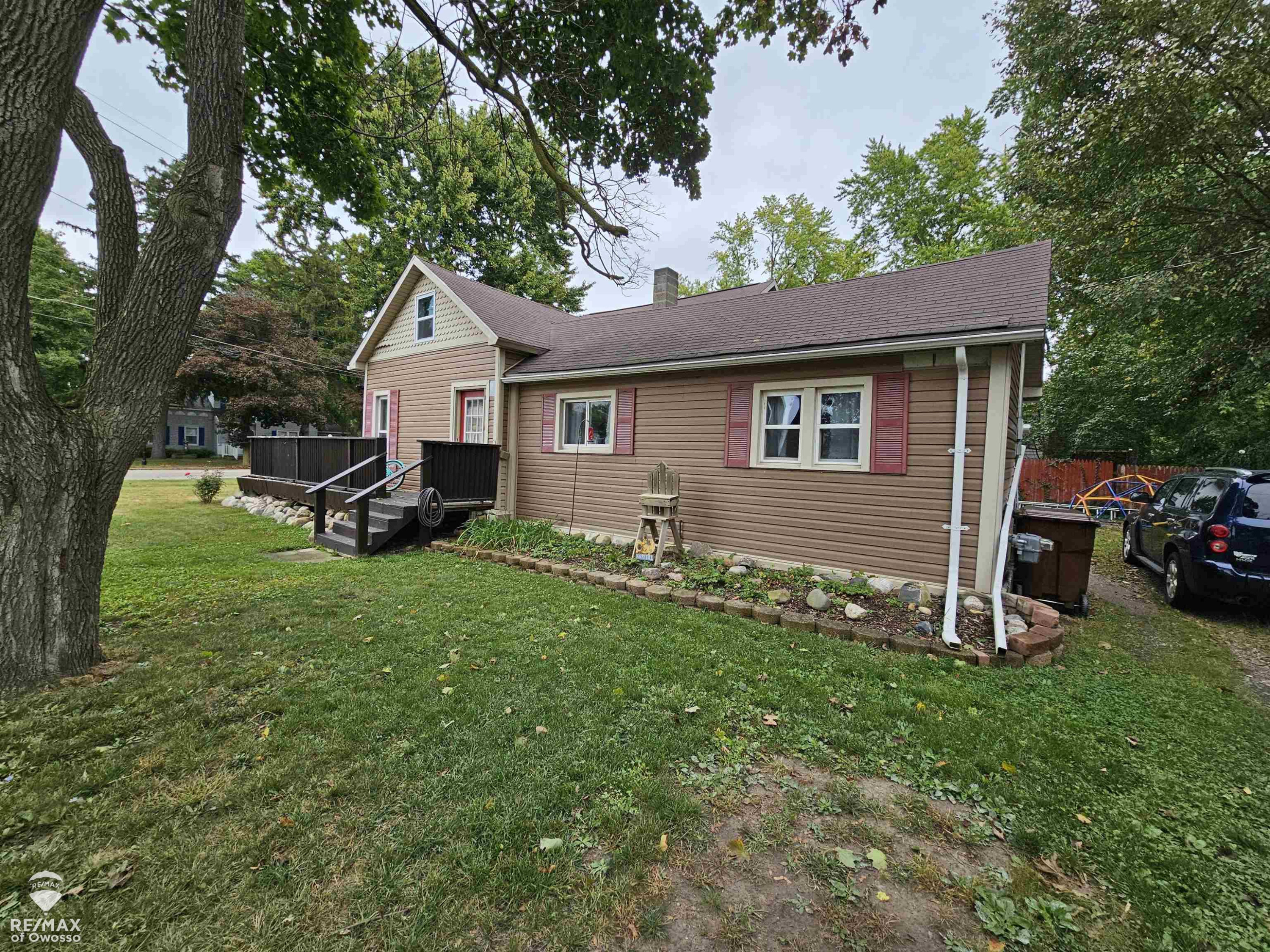 202 E Main Street, Elsie, MI 48831 — Photo 2