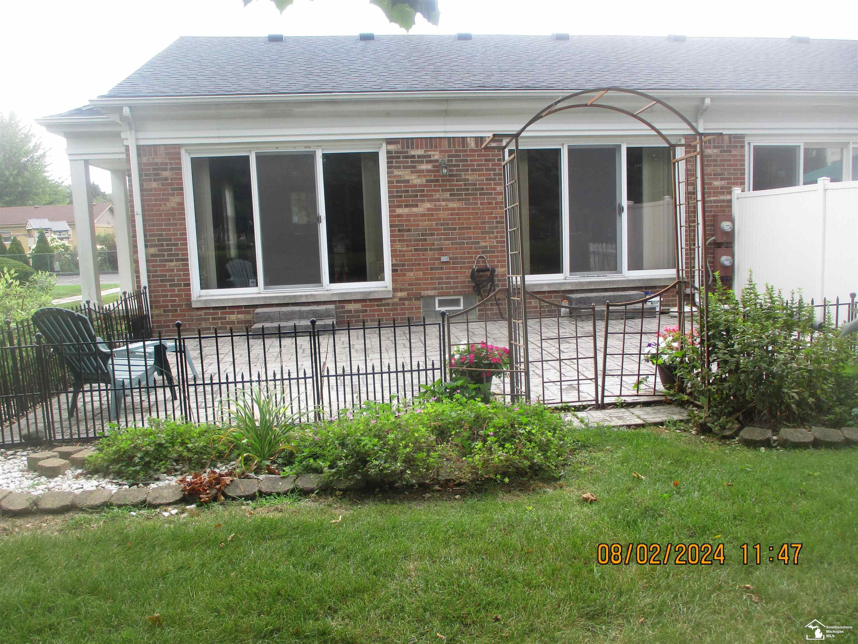 4636 Colonial, Trenton, MI 48183 — Photo 5