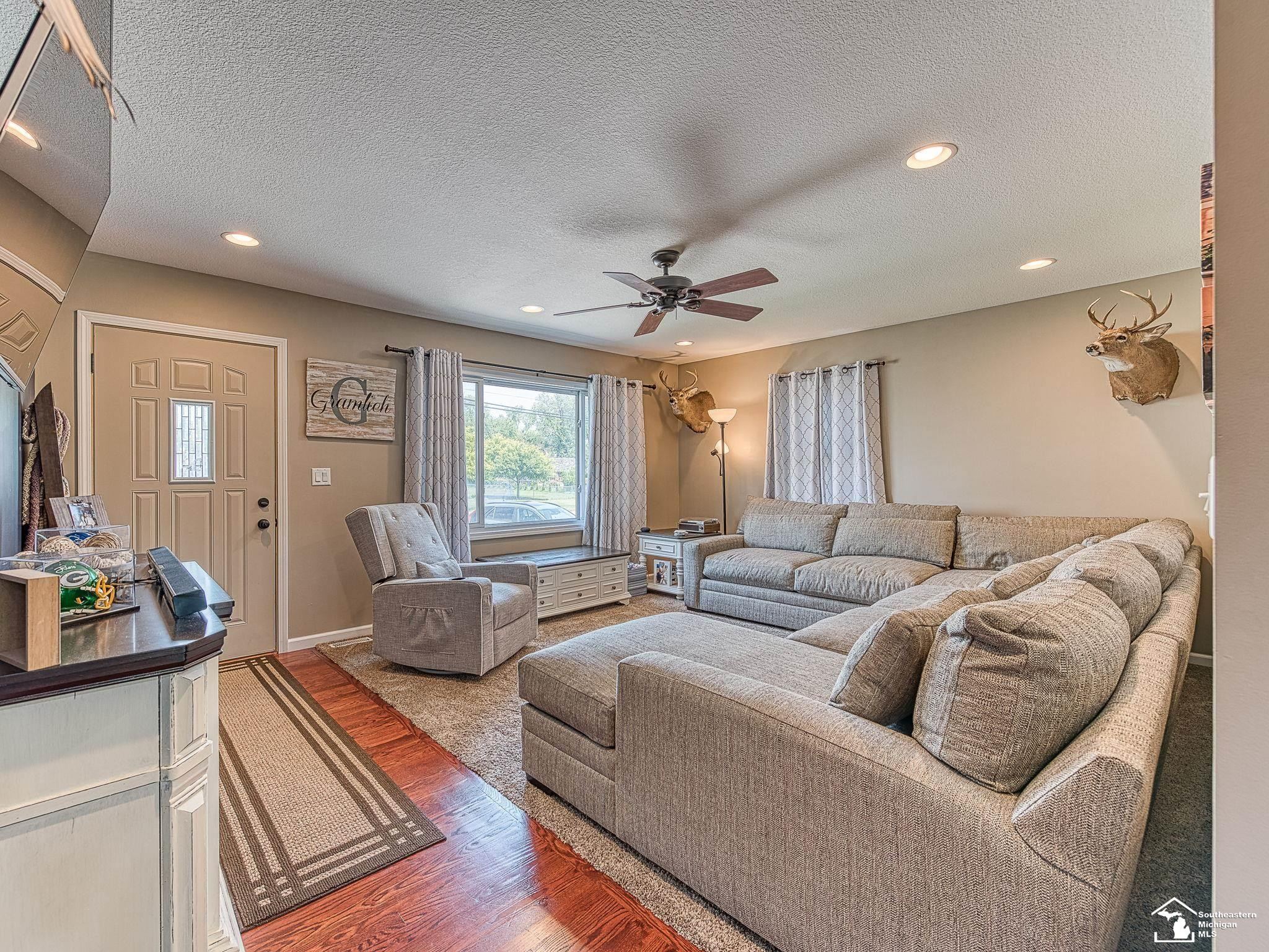 7845 Bluebush, Maybee, MI — Photo 8