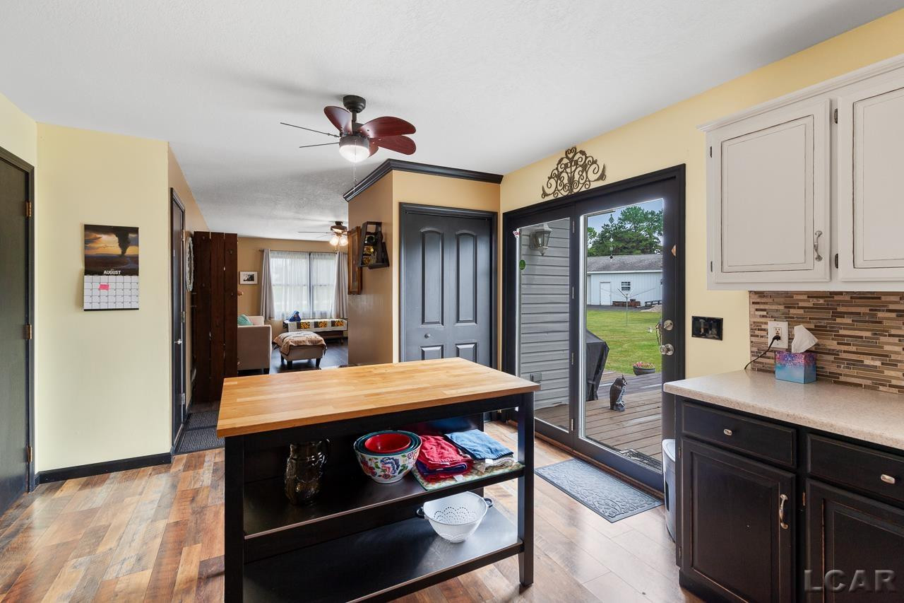 1099 Codling, Adrian, MI 49221 — Photo 15
