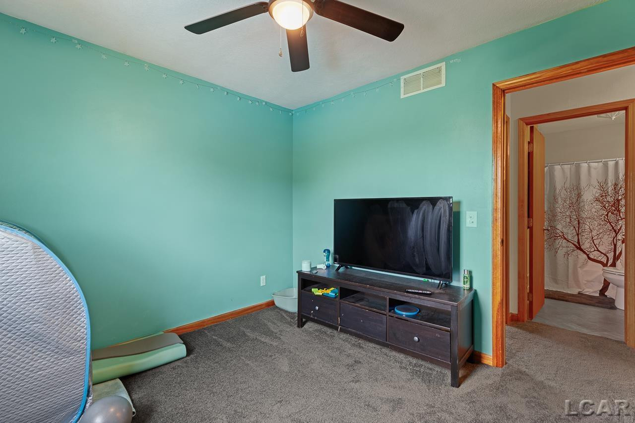1099 Codling, Adrian, MI 49221 — Photo 27