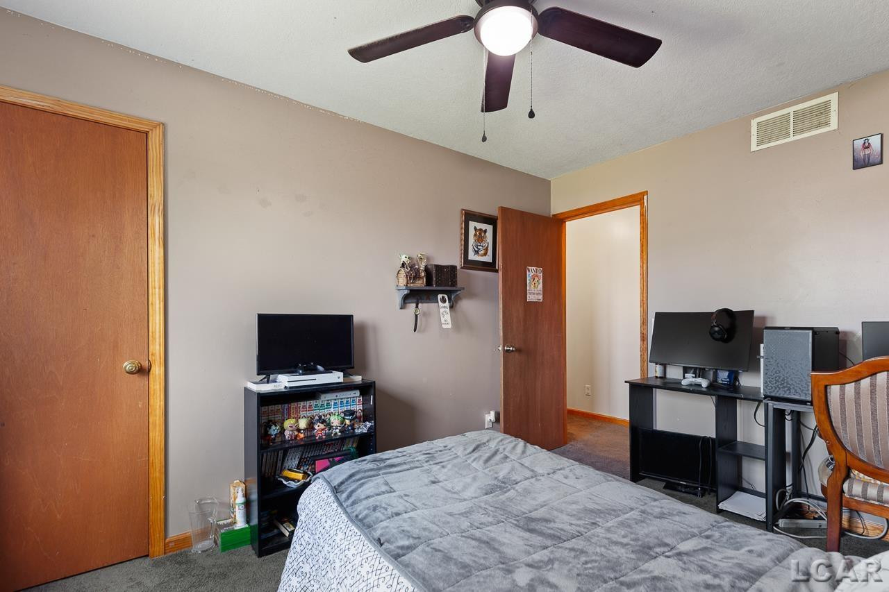 1099 Codling, Adrian, MI 49221 — Photo 33