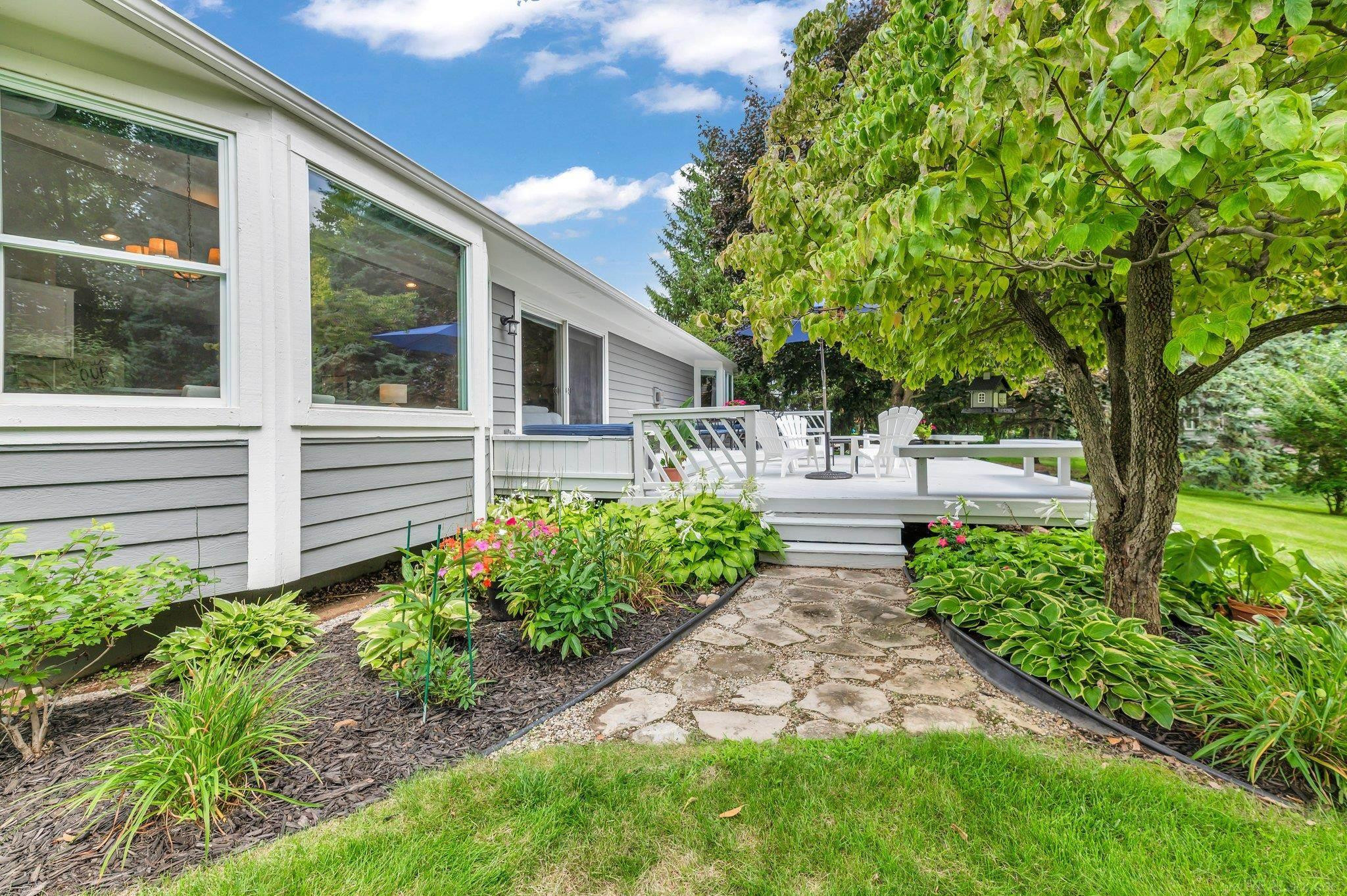 230 Oxford Lake Drive, Oxford, MI 48371 — Photo 22
