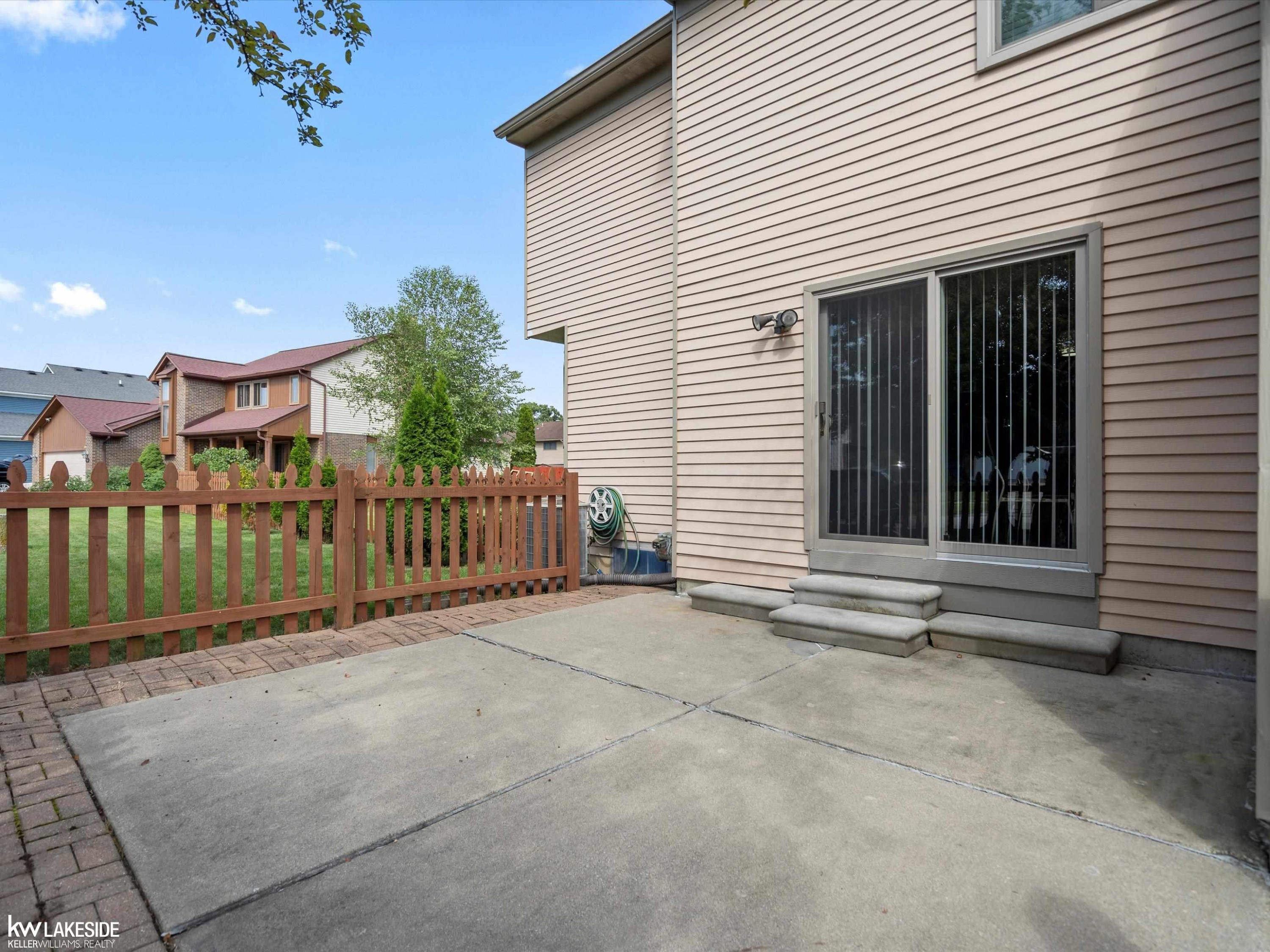 44820 Fair Oaks Drive, Canton, MI 48187 — Photo 45