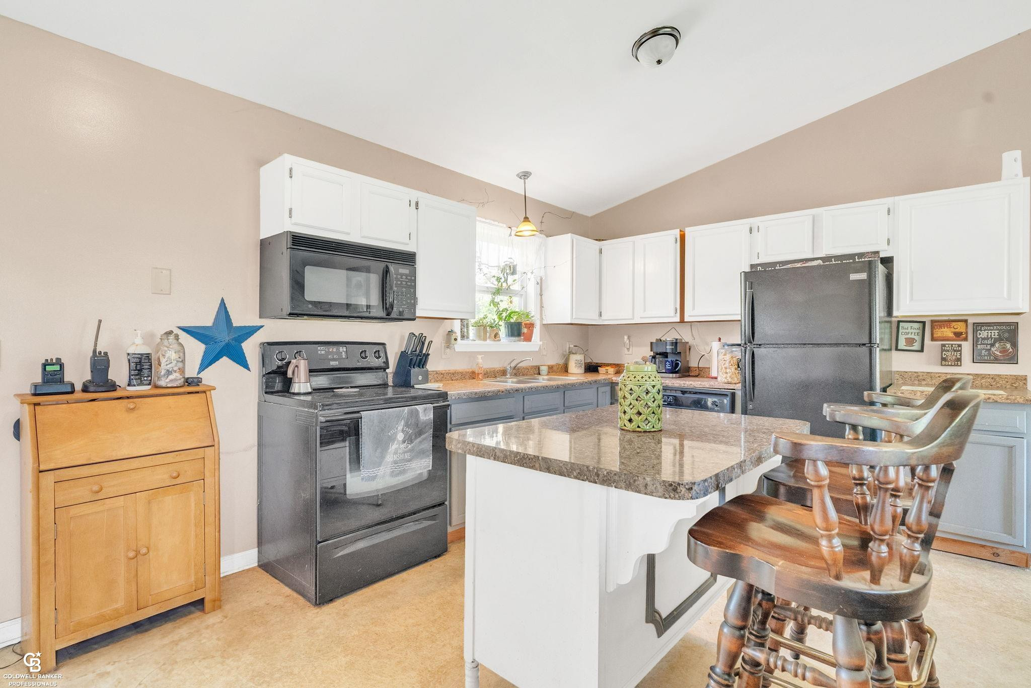 111 Chippewa Street, Port Sanilac, MI 48469 — Photo 11