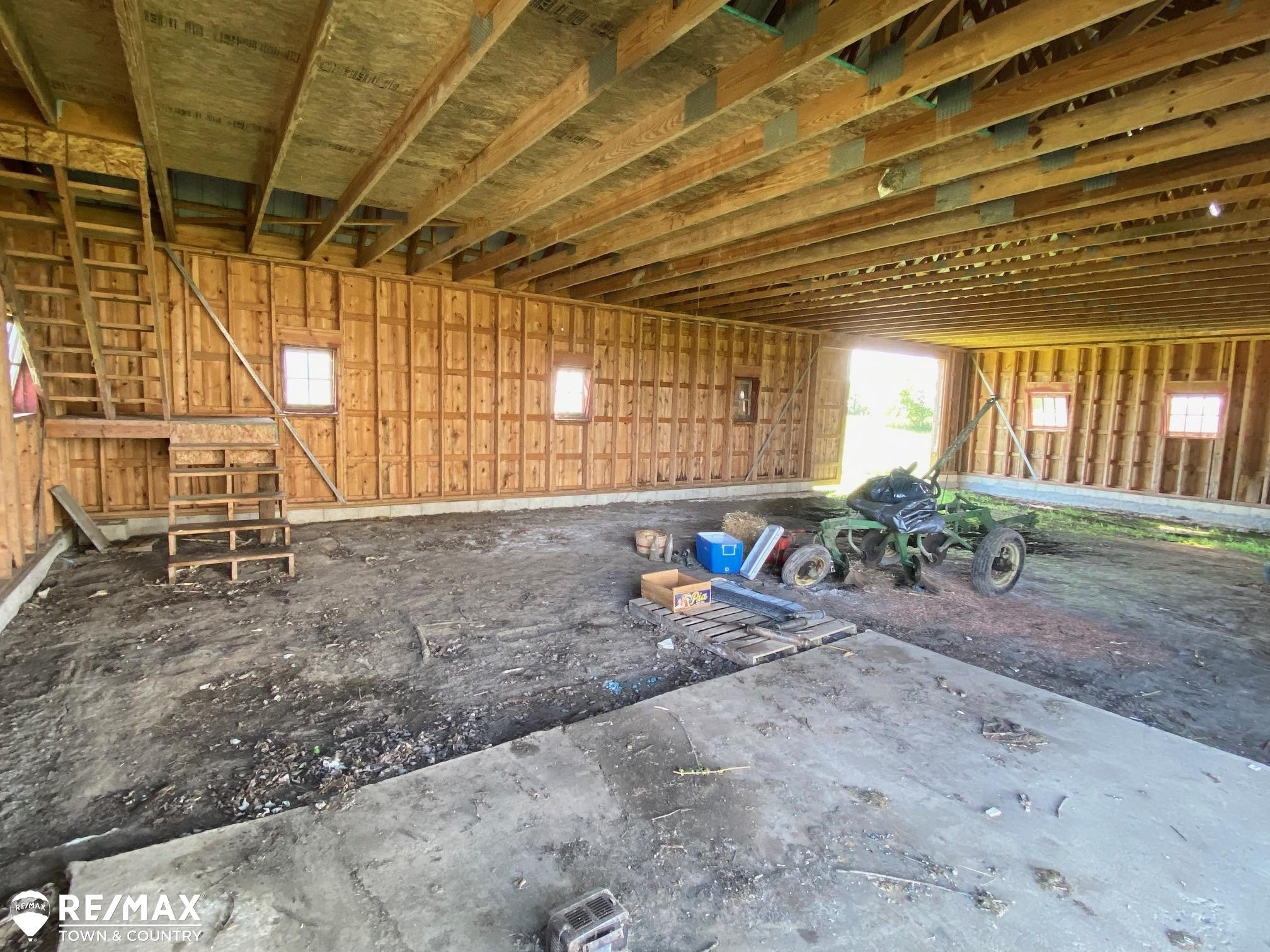 4989 Peck, North Branch, MI 48461 — Photo 30