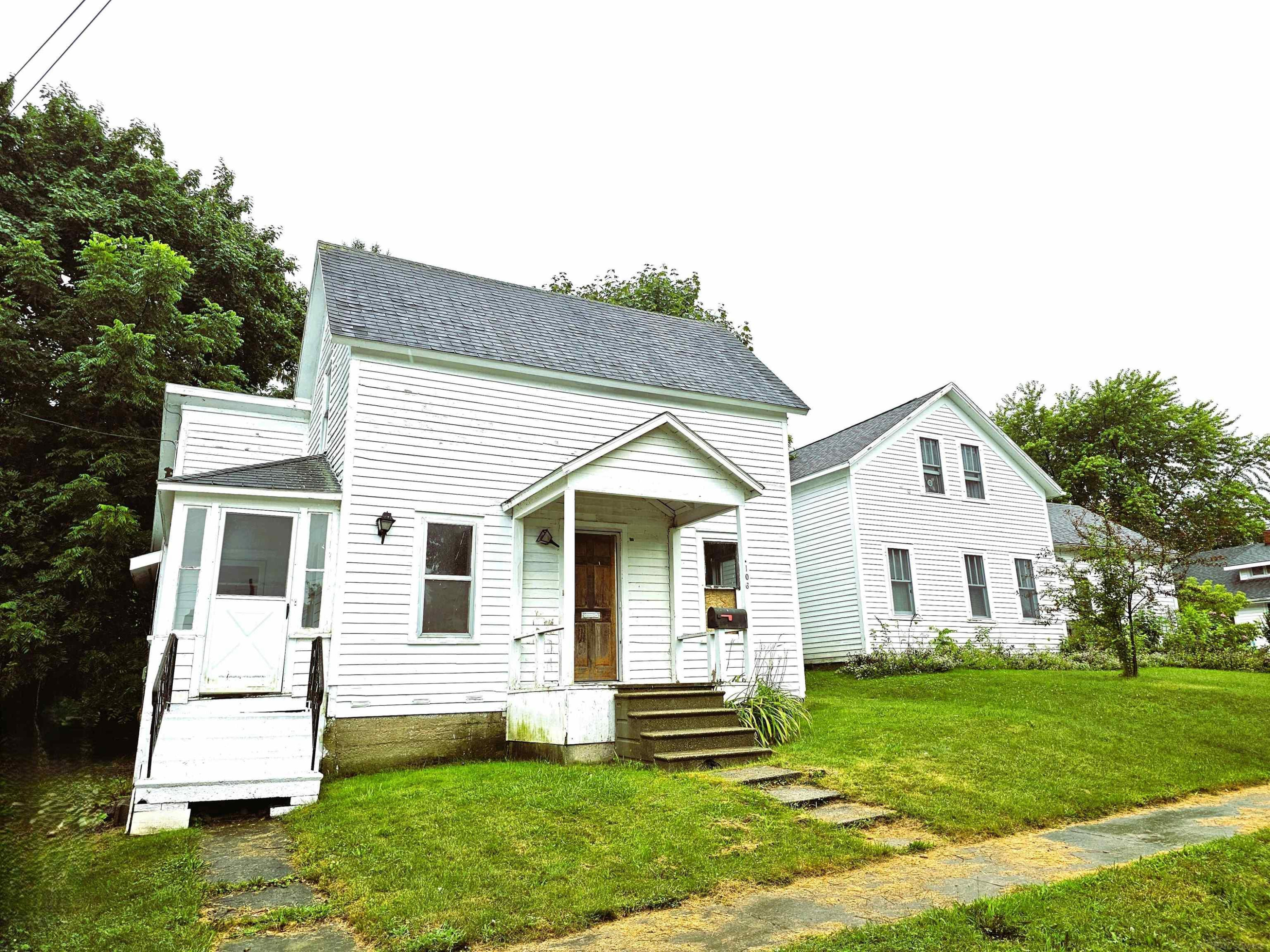 106 Bartlett Street, Harbor Beach, MI 48441 — Photo 2
