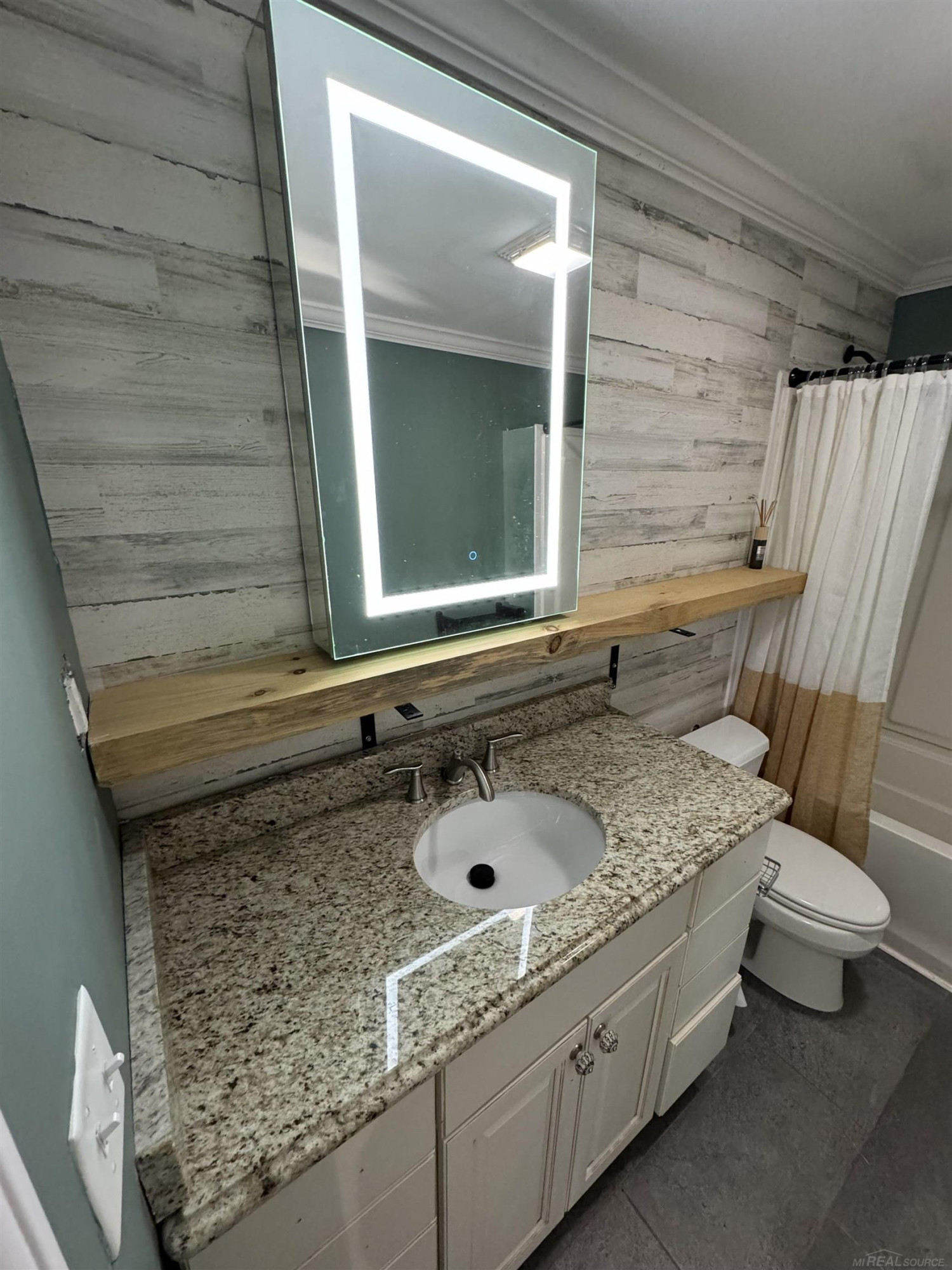 3752 Sheridan Road, Saginaw, MI 48601 — Photo 8