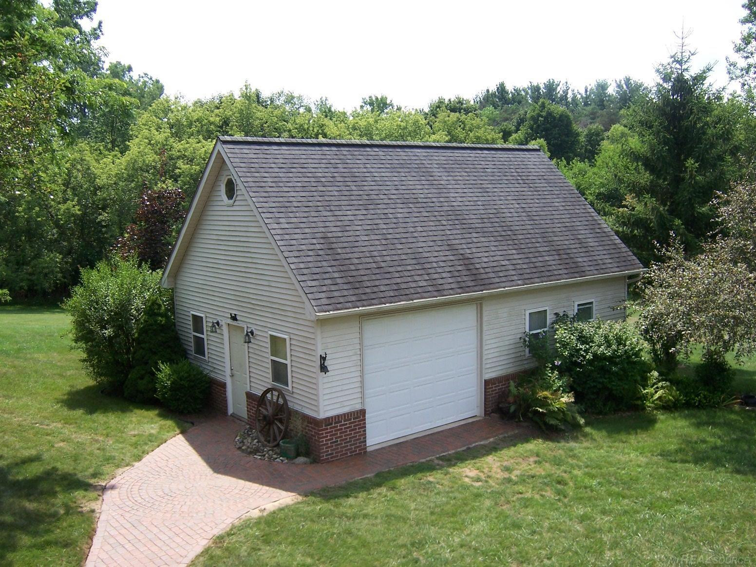 4018 Belle Ridge Dr. Drive, Dryden, MI 48428 — Photo 2
