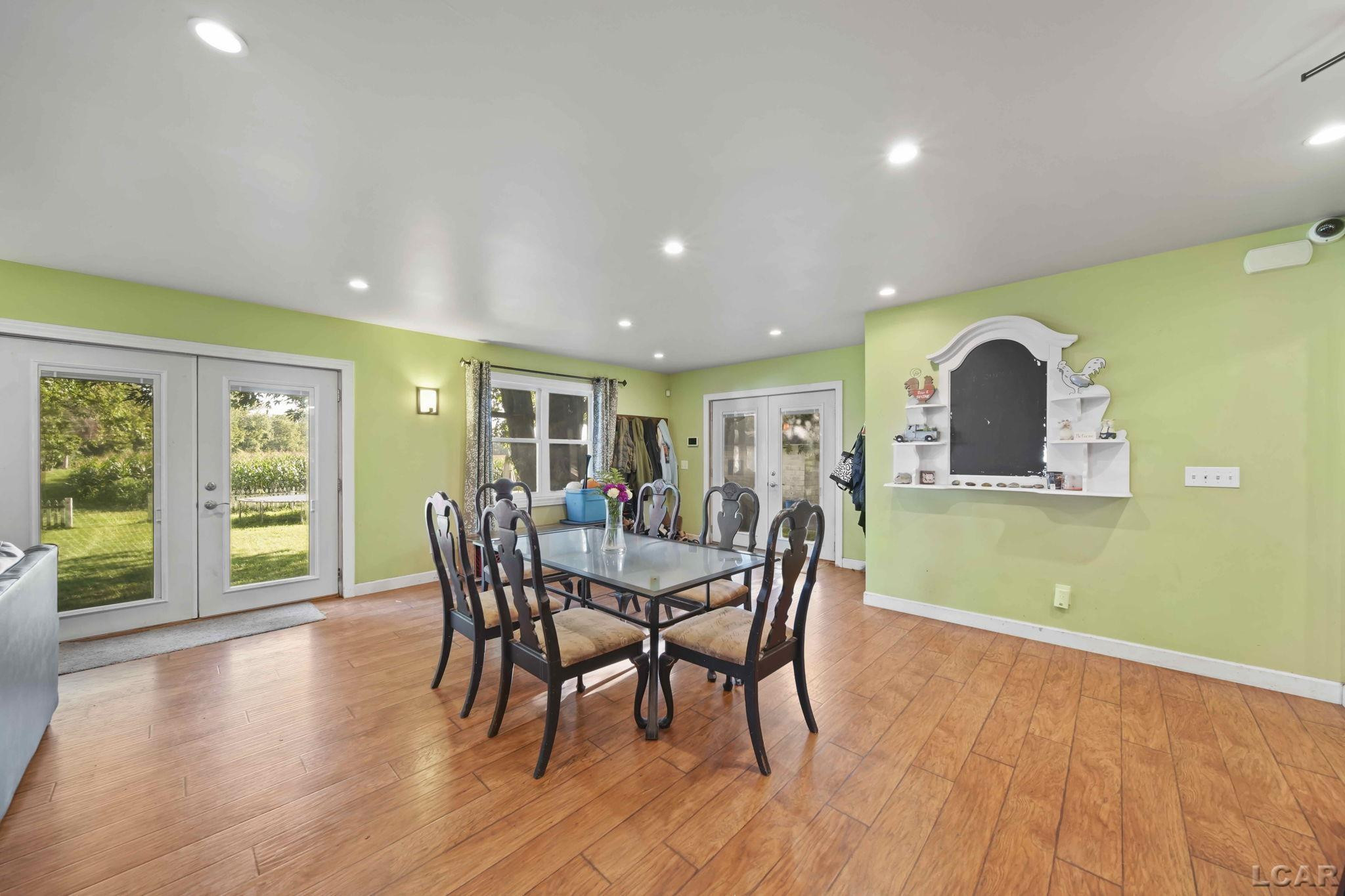 204 Franklin, Blissfield, MI 49228 — Photo 11