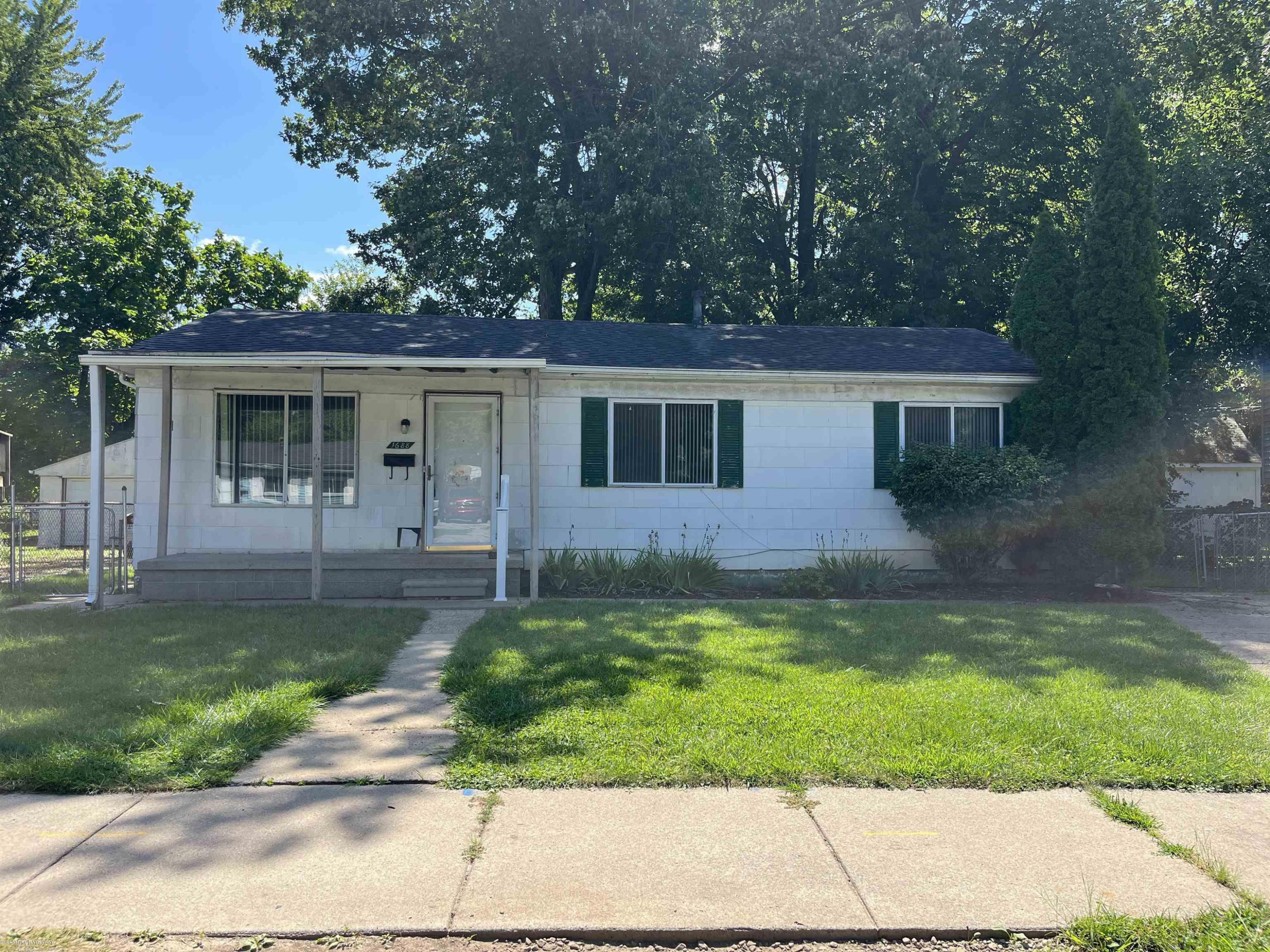 1688 Conway Avenue, Ypsilanti, MI 48198 — front exterior
