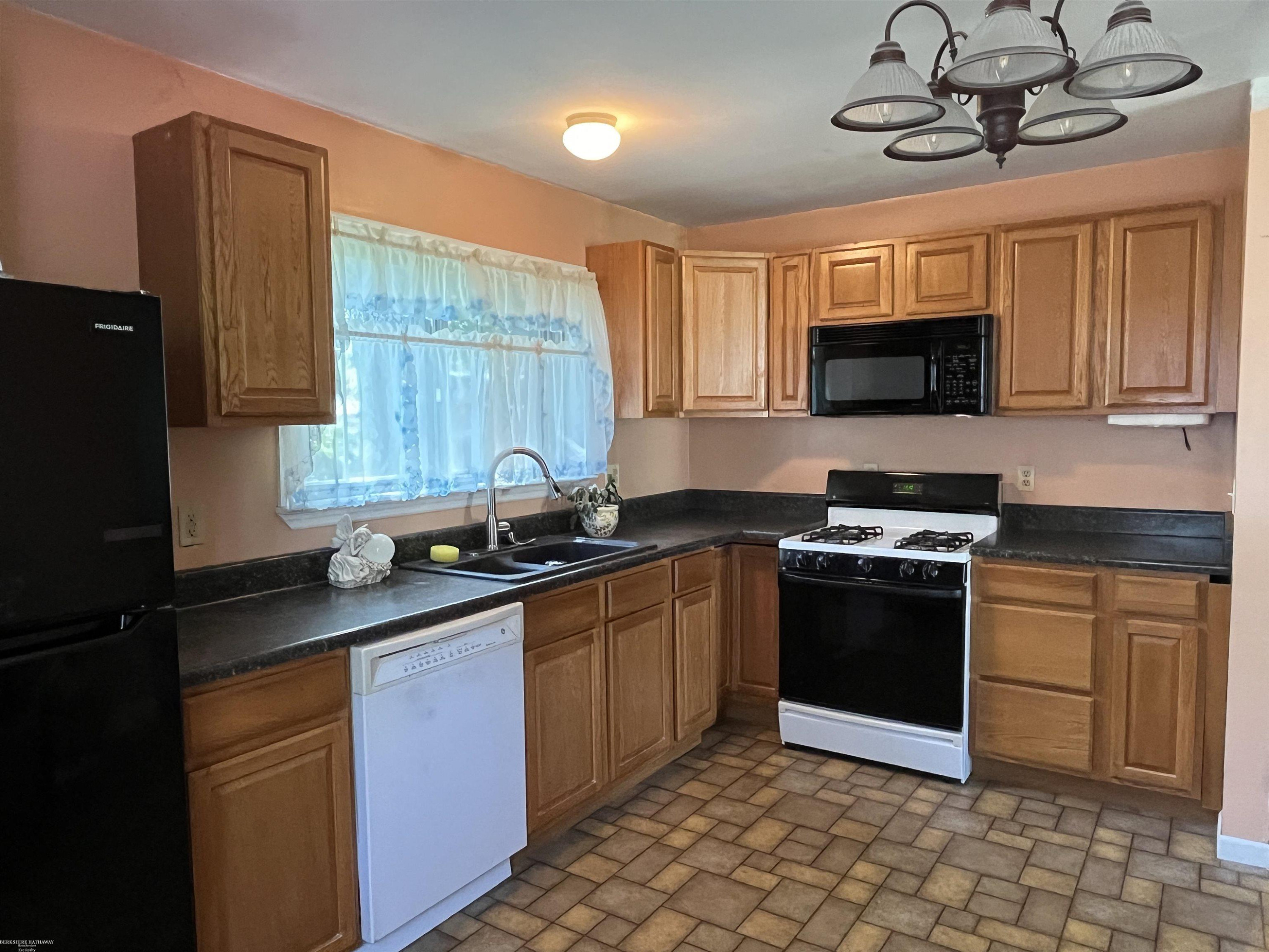 1688 Conway Avenue, Ypsilanti, MI 48198 — Photo 6