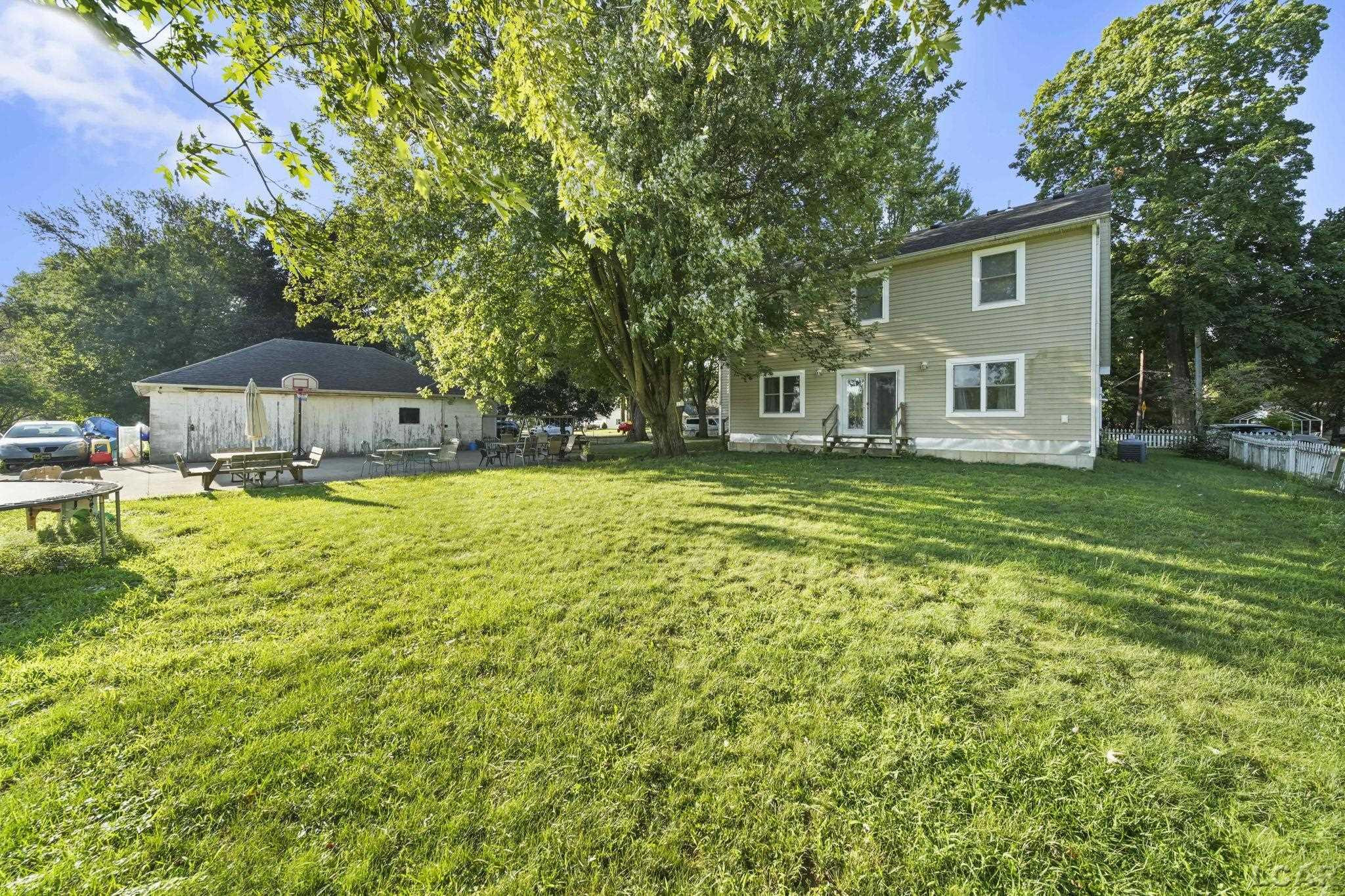 204 Franklin, Blissfield, MI 49228 — Photo 40