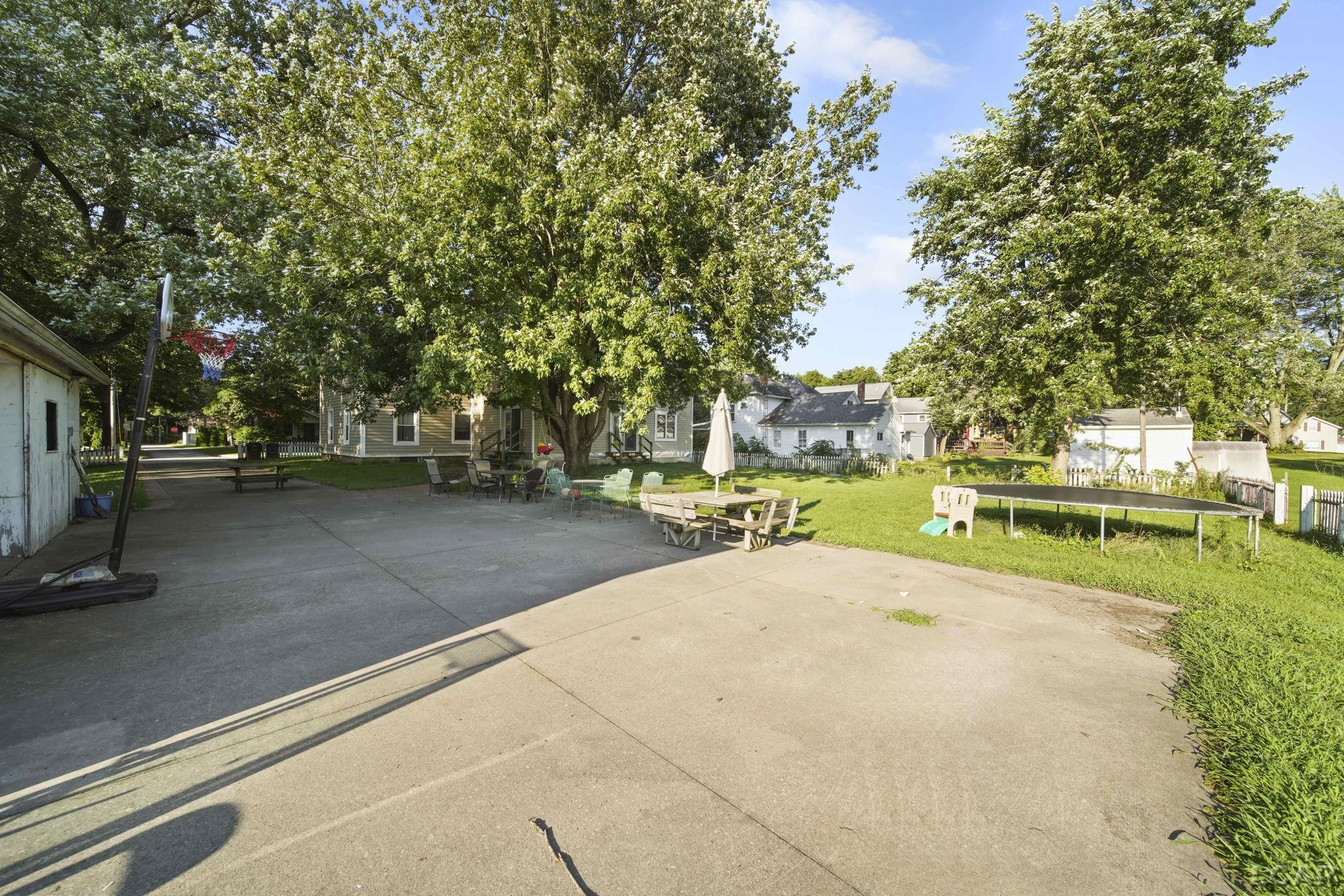 204 Franklin, Blissfield, MI 49228 — Photo 42