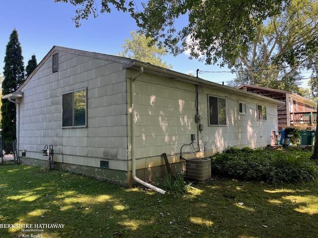 1688 Conway Avenue, Ypsilanti, MI 48198 — Photo 17