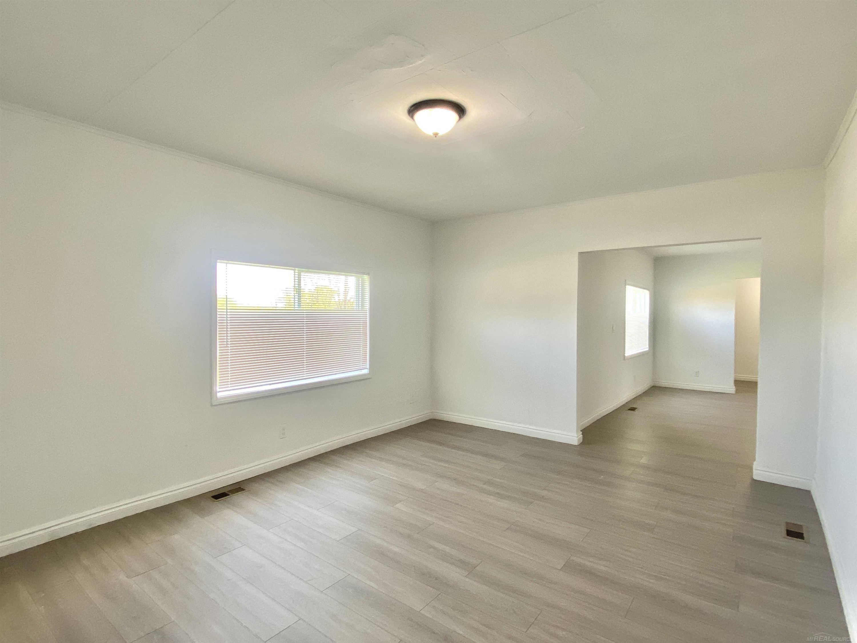 21420 32 Mile Road, MI — Photo 13